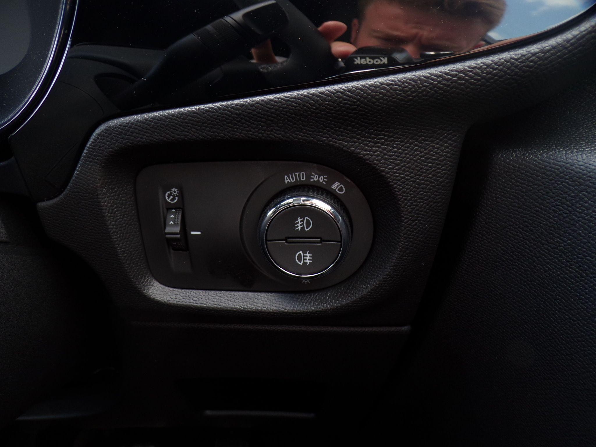 Vauxhall Corsa Image 22