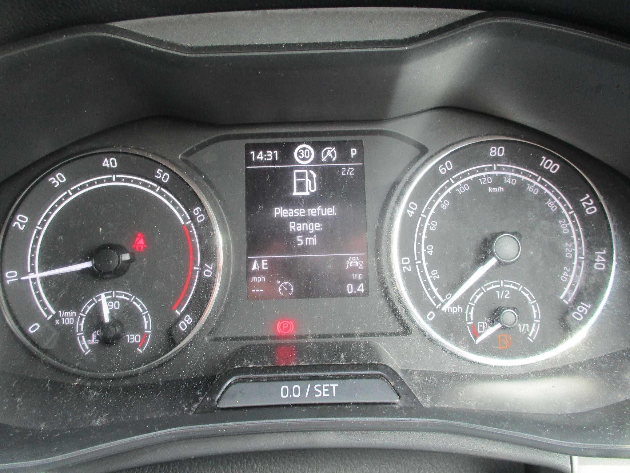 Nissan Qashqai Image 12