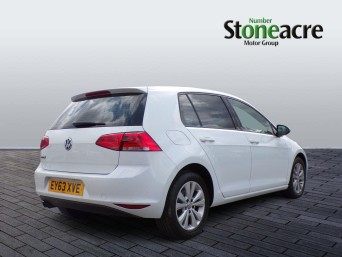 Volkswagen Golf 2.0 TDI BlueMotion Tech SE DSG Euro 5 (s/s) 5dr EY63XVE Image 3