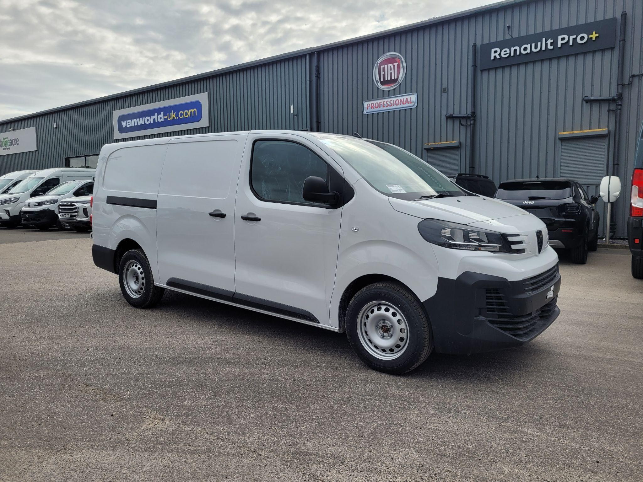 Peugeot Expert Image 1