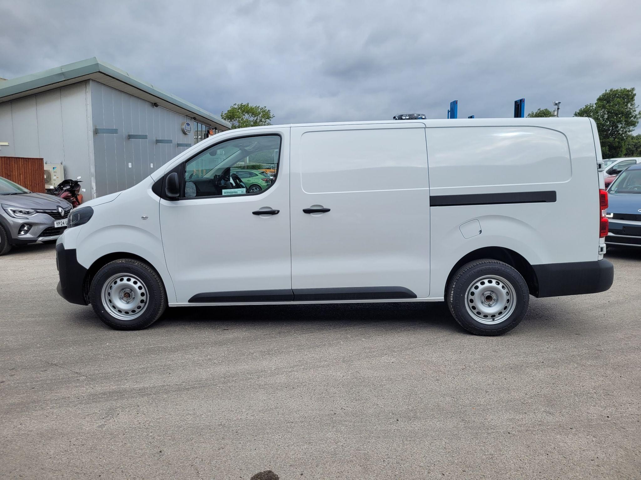 Peugeot Expert Image 3
