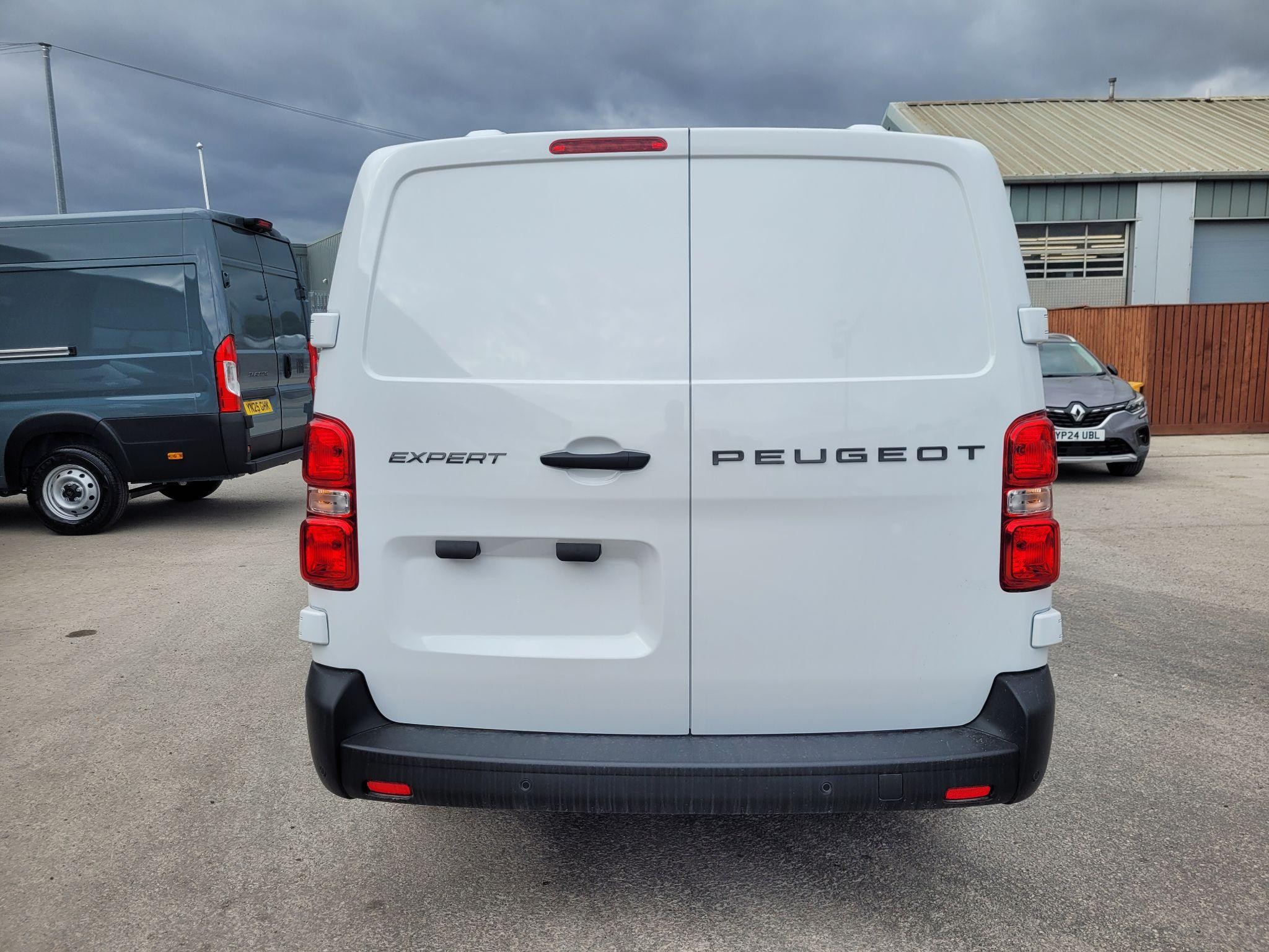 Peugeot Expert Image 9