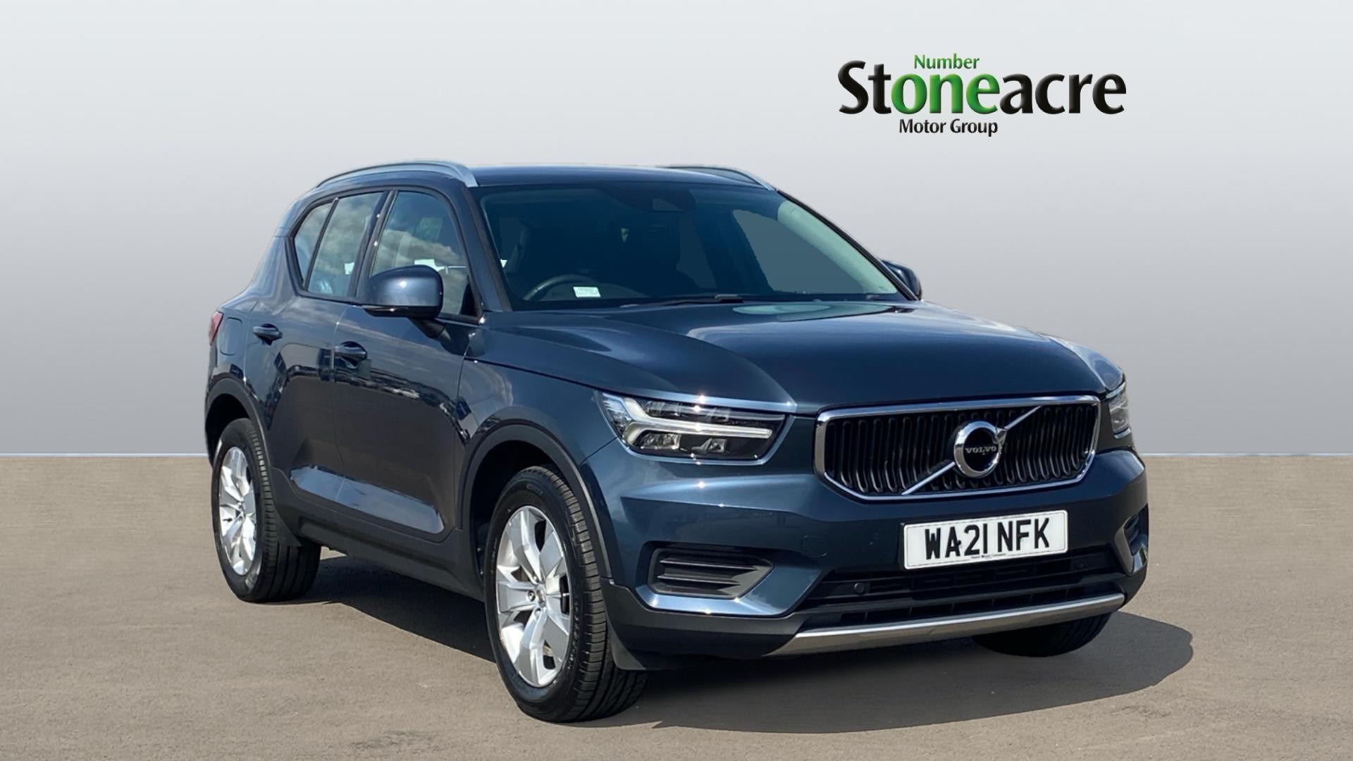 Volvo XC40 Image 1