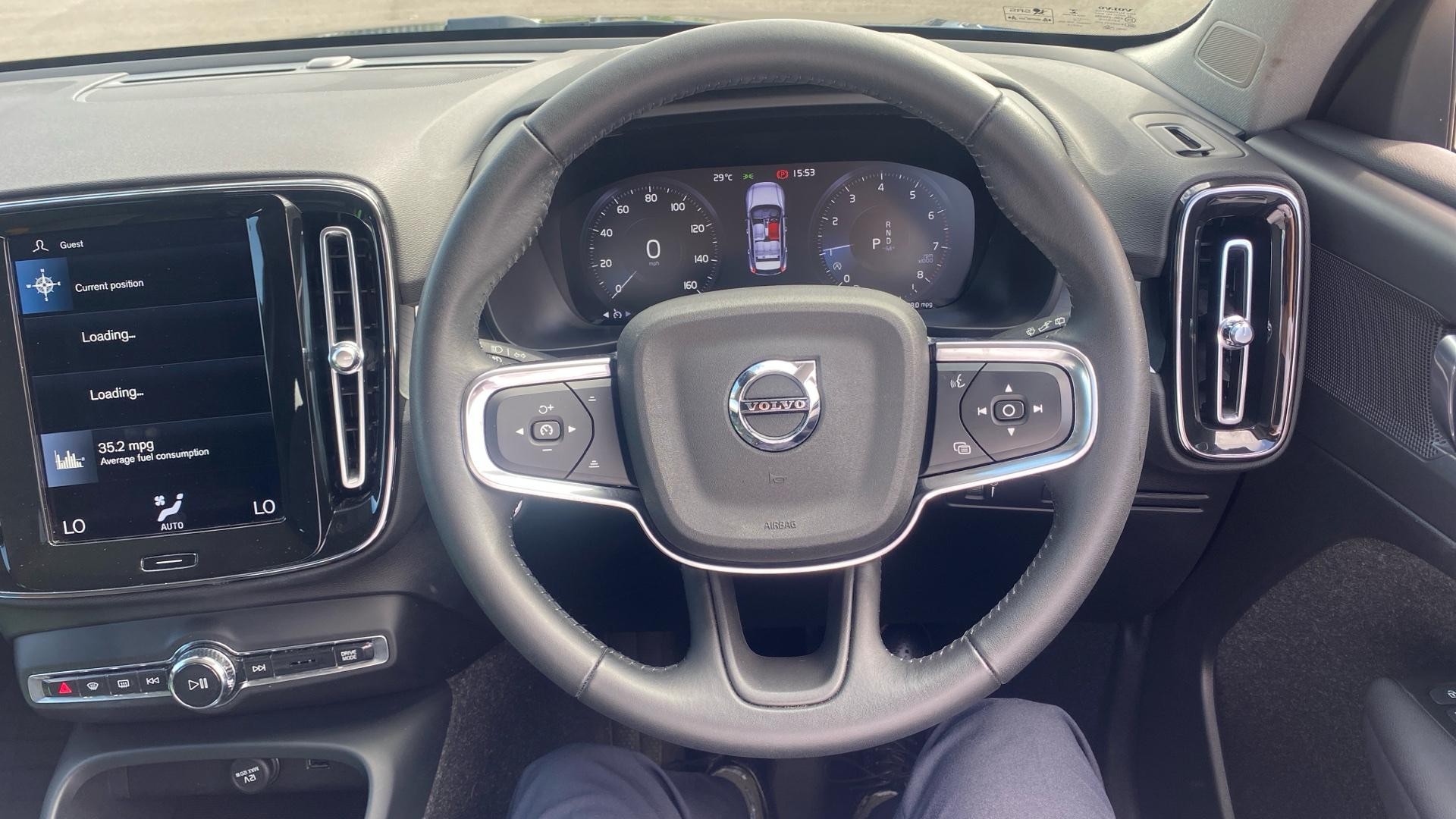 Volvo XC40 Image 10
