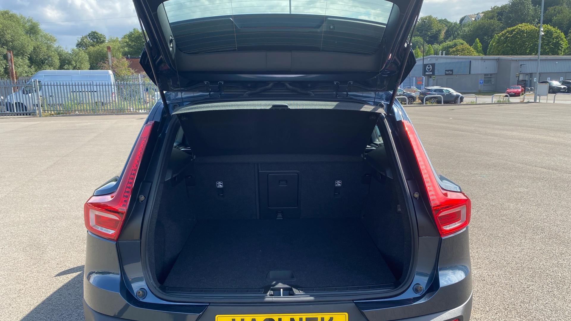 Volvo XC40 Image 13