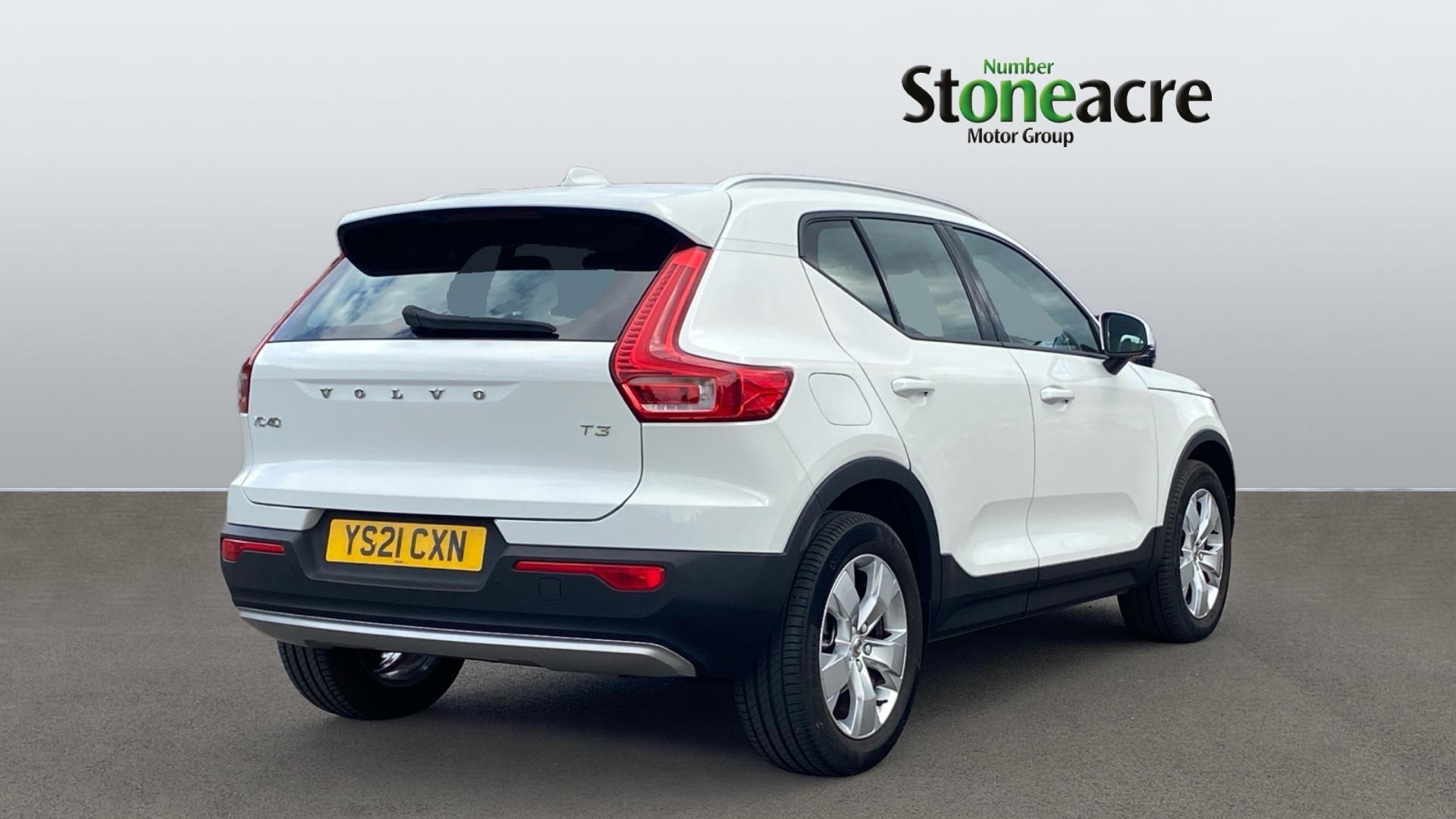 Volvo XC40 Image 2