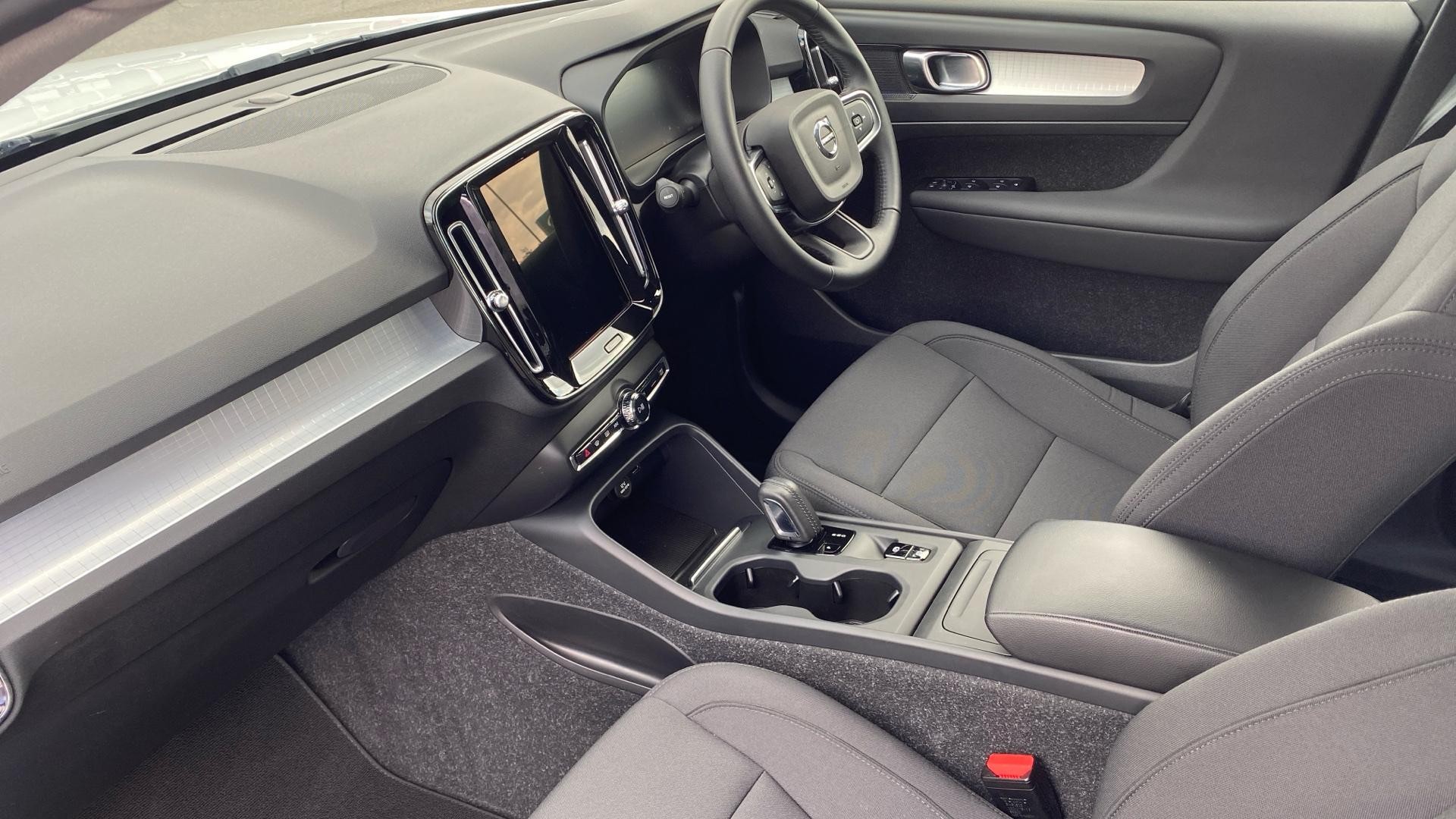 Volvo XC40 Image 34