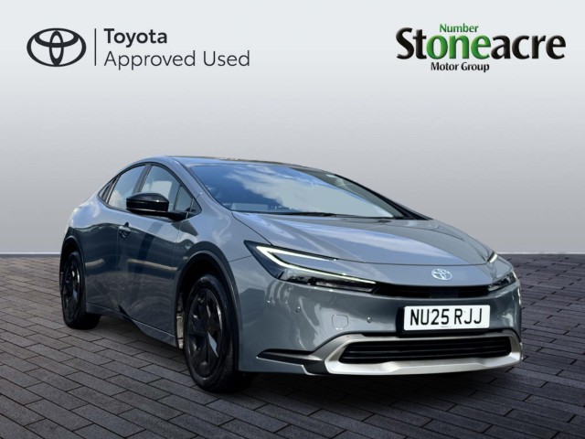Toyota Prius 2.0 13.6 kWh Design CVT Euro 6 (s/s) 5dr NU25RJJ Image 1