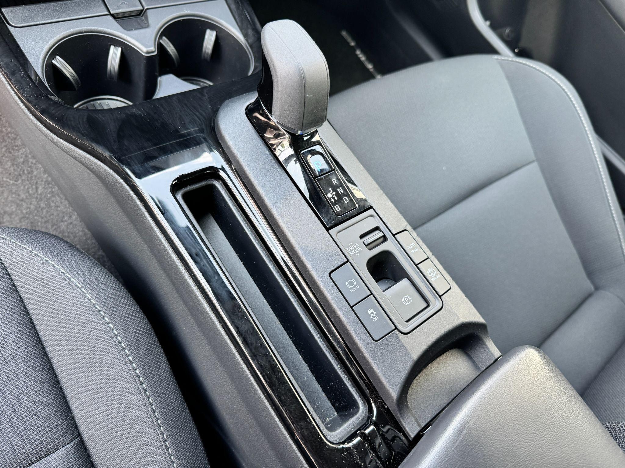 Toyota Prius Image 16