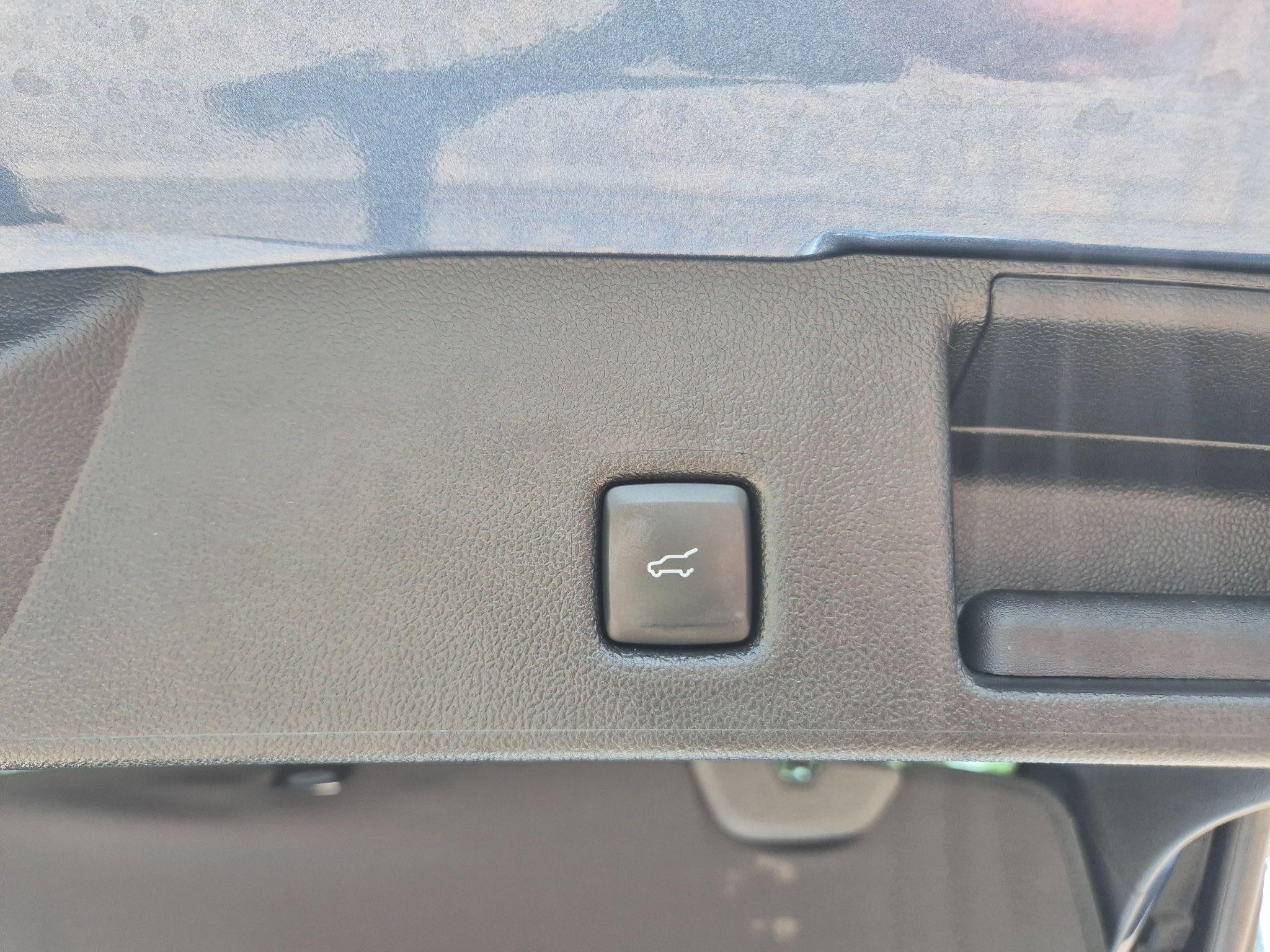 Ford Kuga Image 14