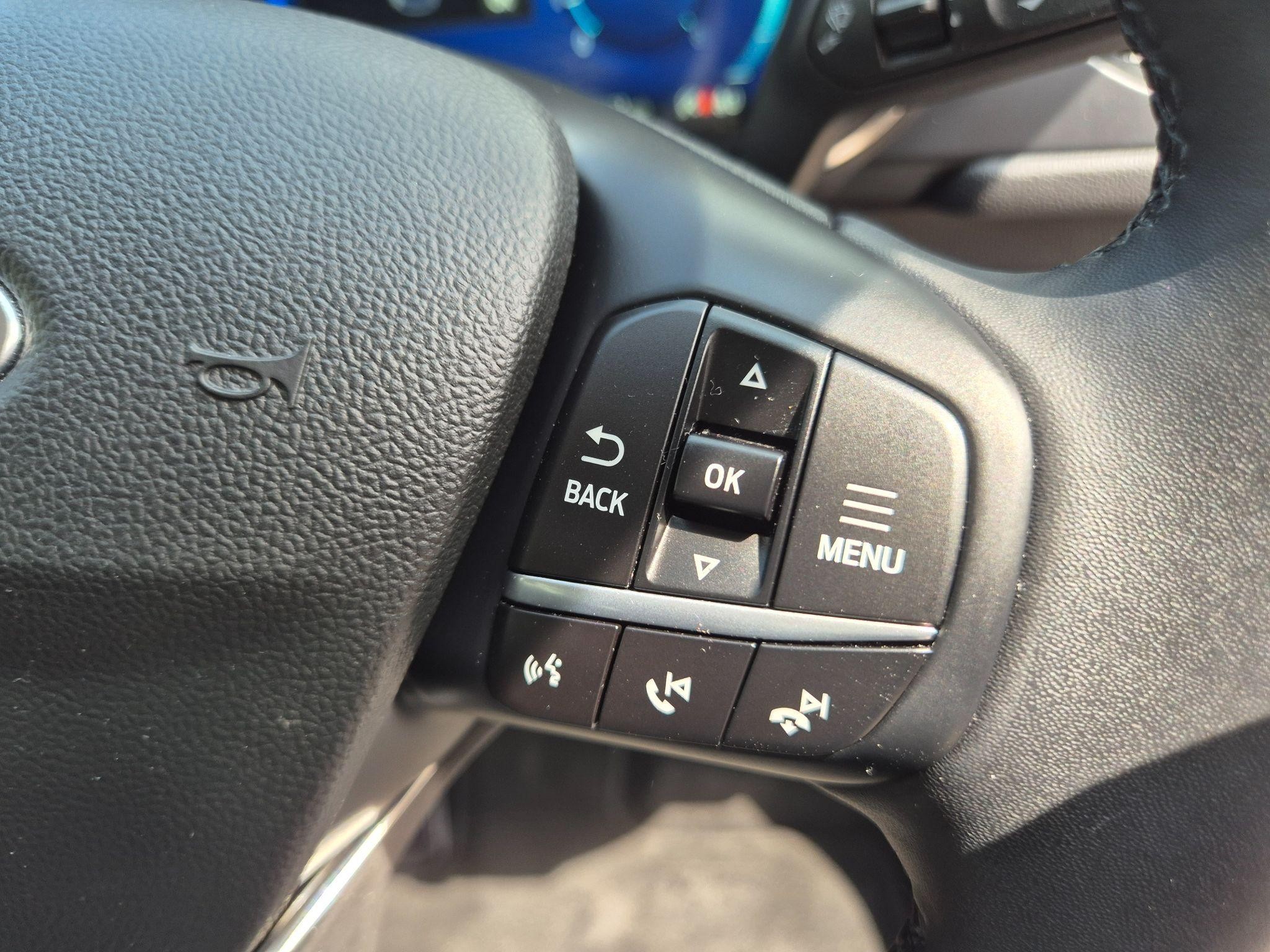 Ford Kuga Image 17