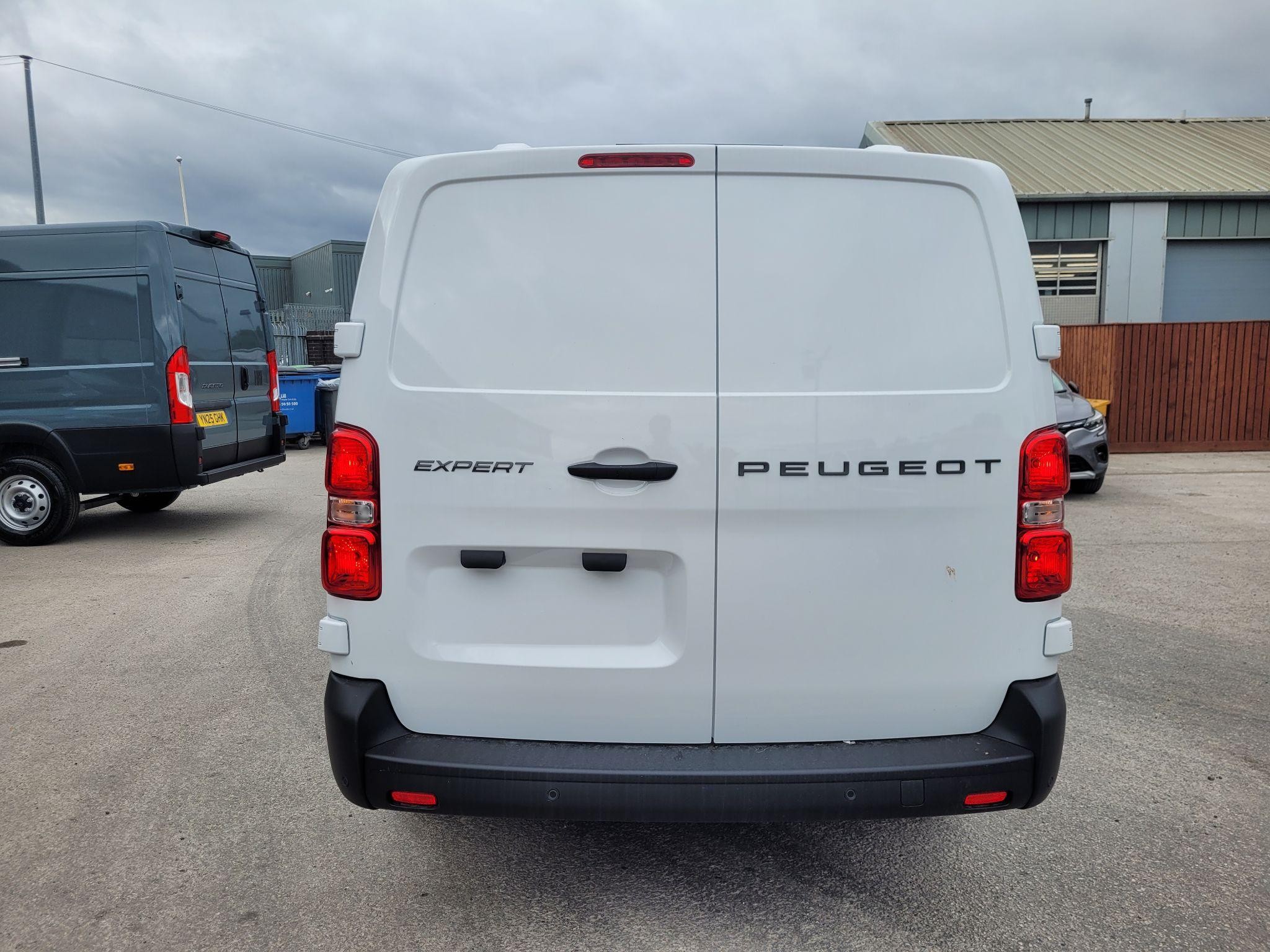 Peugeot Expert Image 4