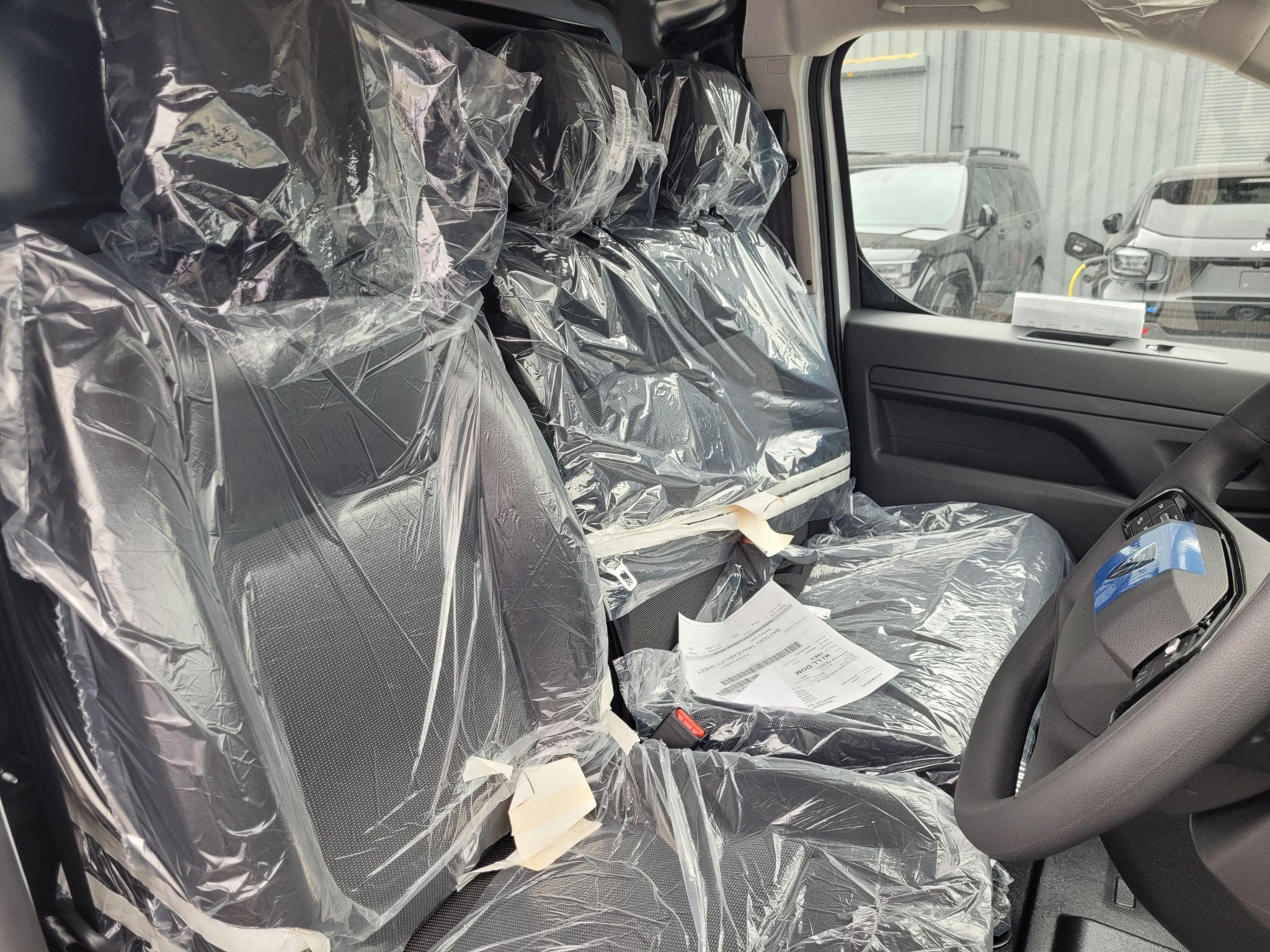 Peugeot Expert Image 9