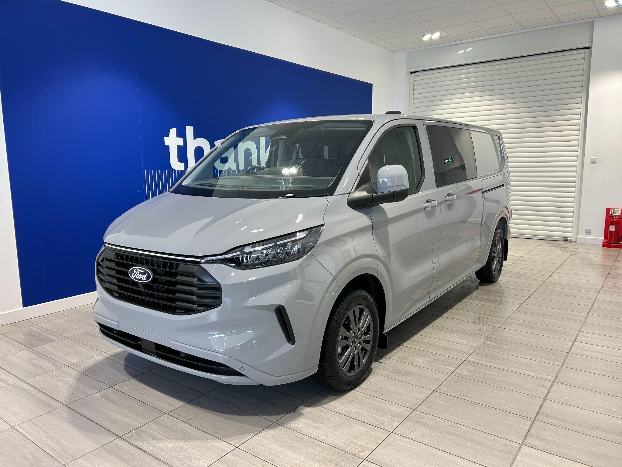 Ford Transit Custom Image 3