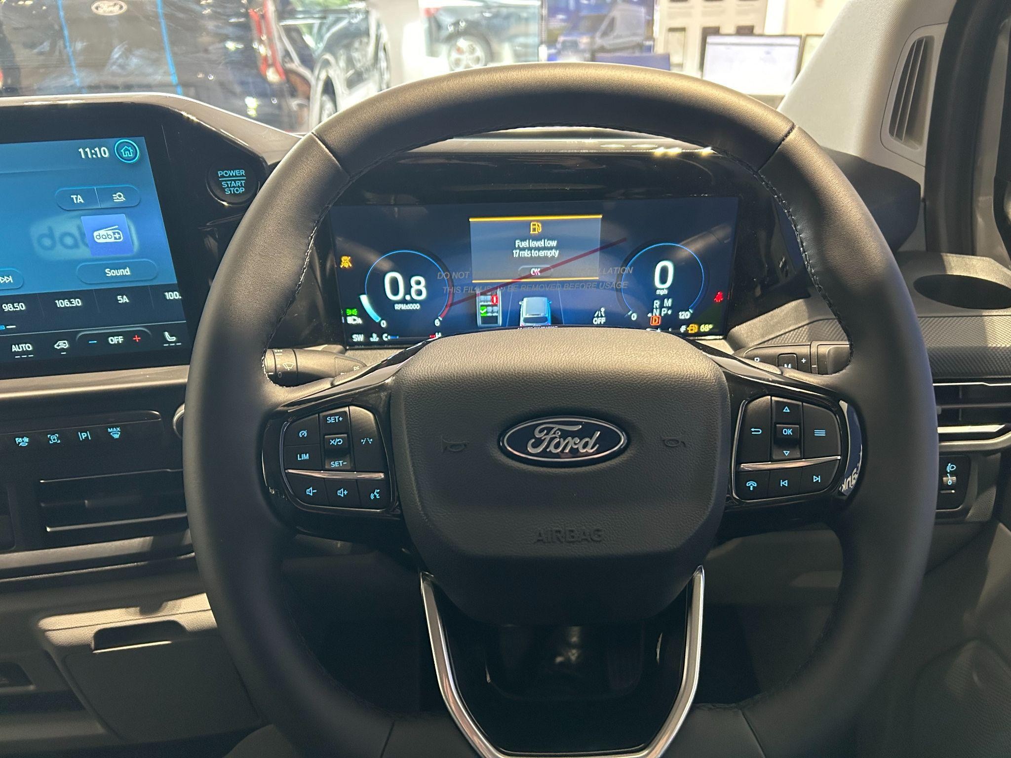 Ford Transit Custom Image 18
