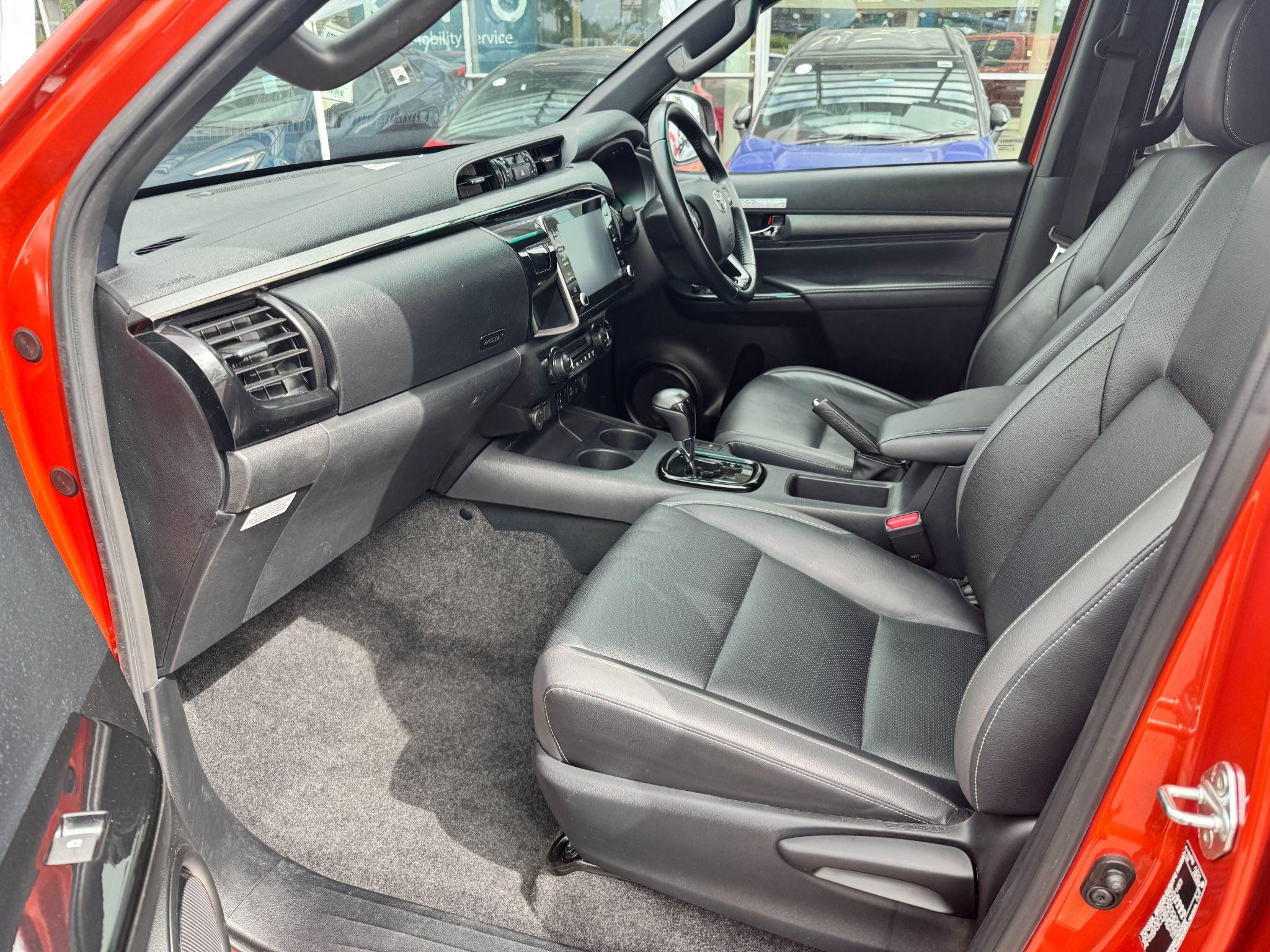 Toyota Hilux Image 16