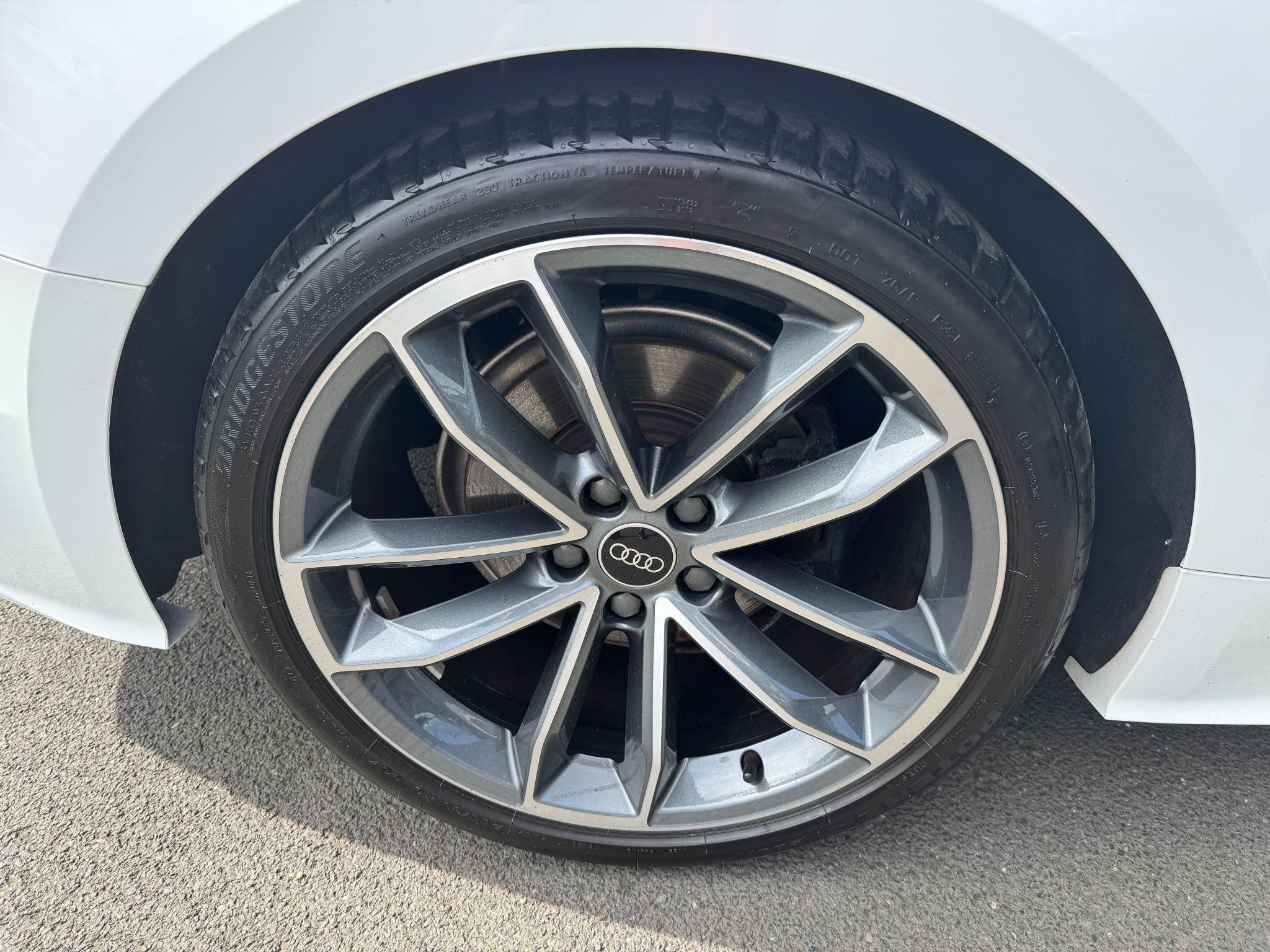 Audi A5 Image 9
