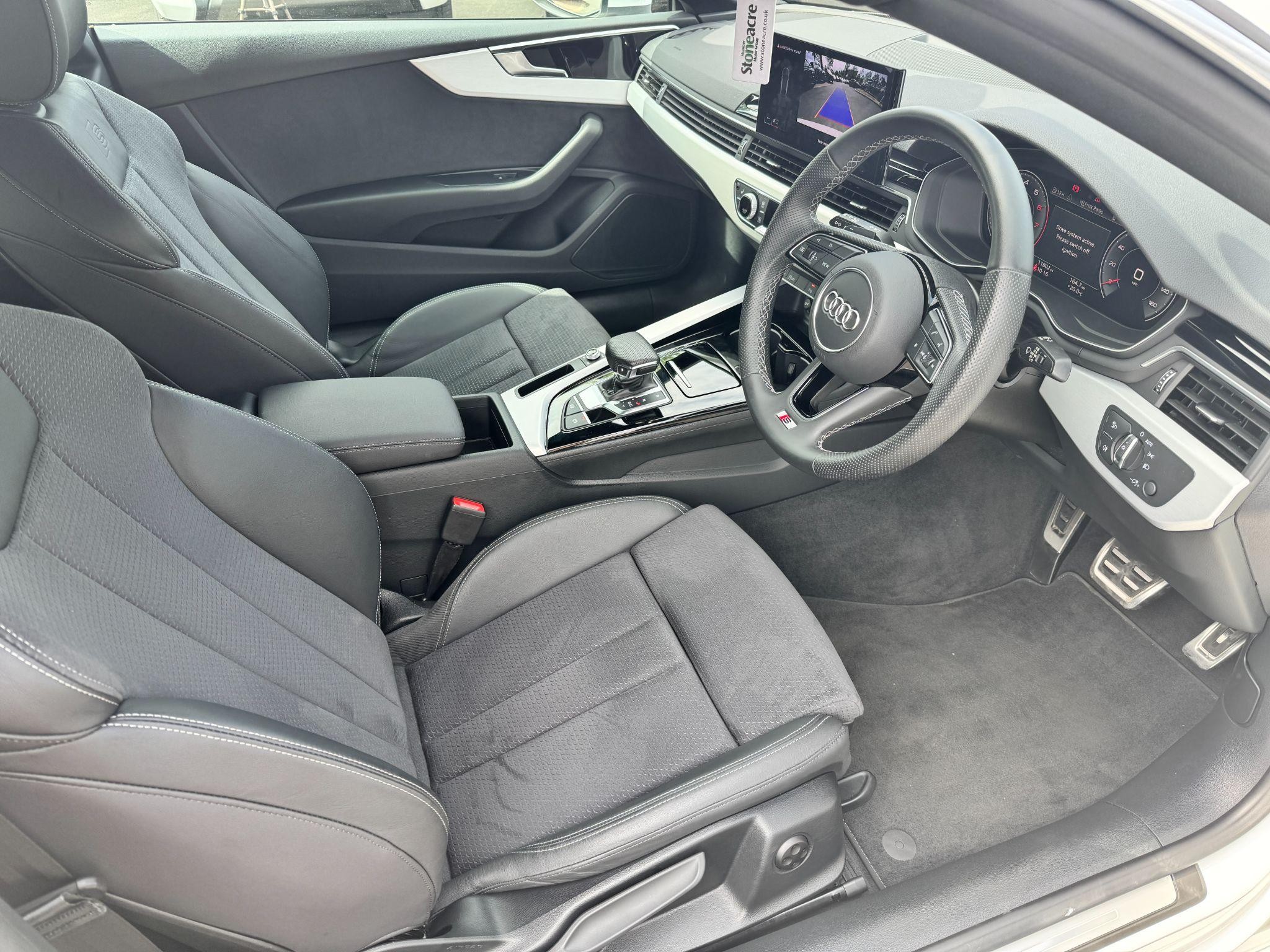 Audi A5 Image 11