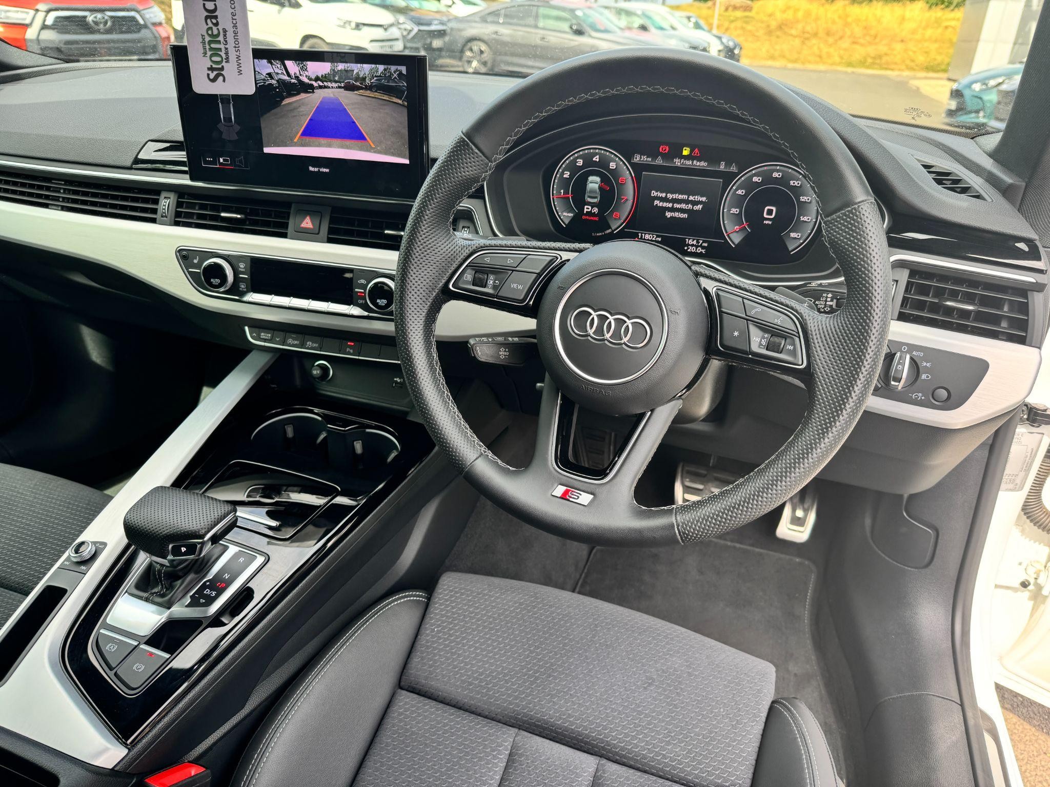Audi A5 Image 16