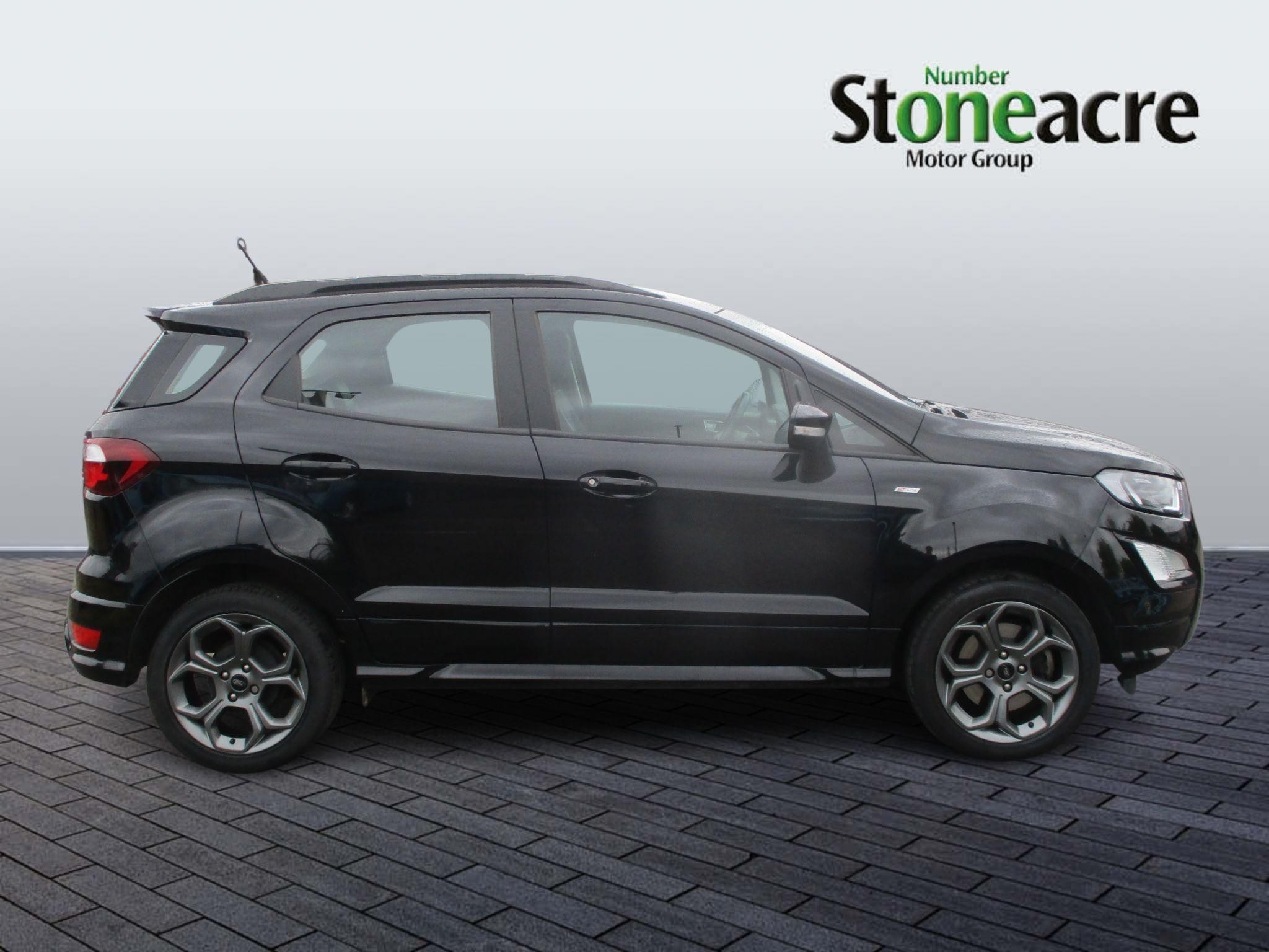 Ford EcoSport Image 2