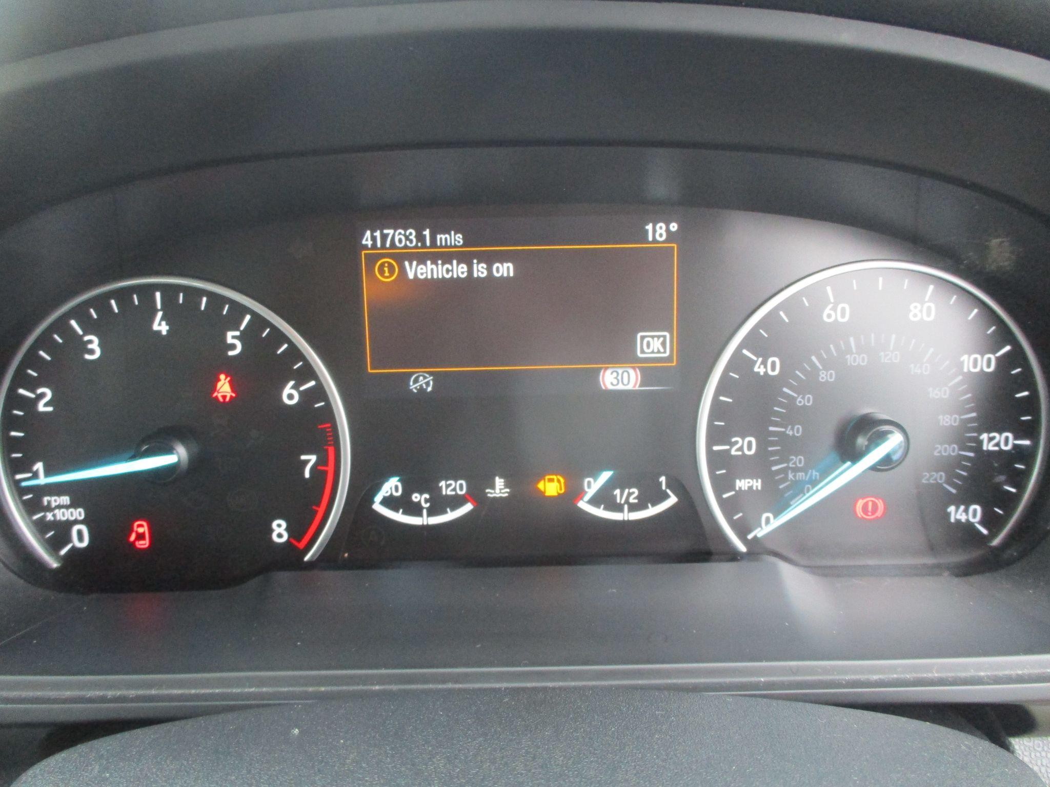 Ford EcoSport Image 12