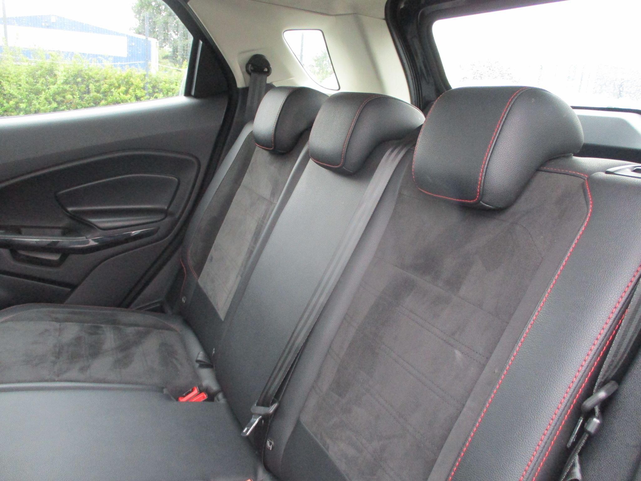 Ford EcoSport Image 18