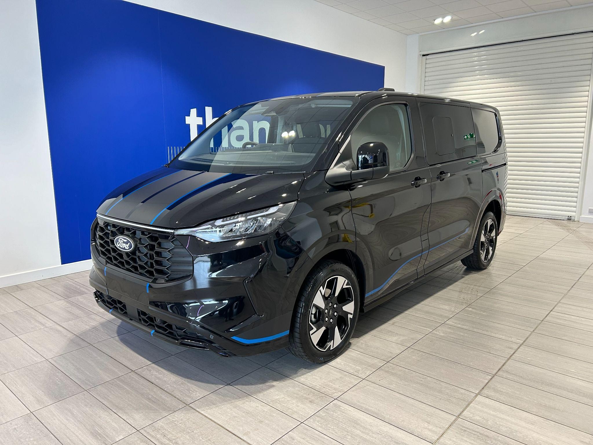 Ford Transit Custom Image 1