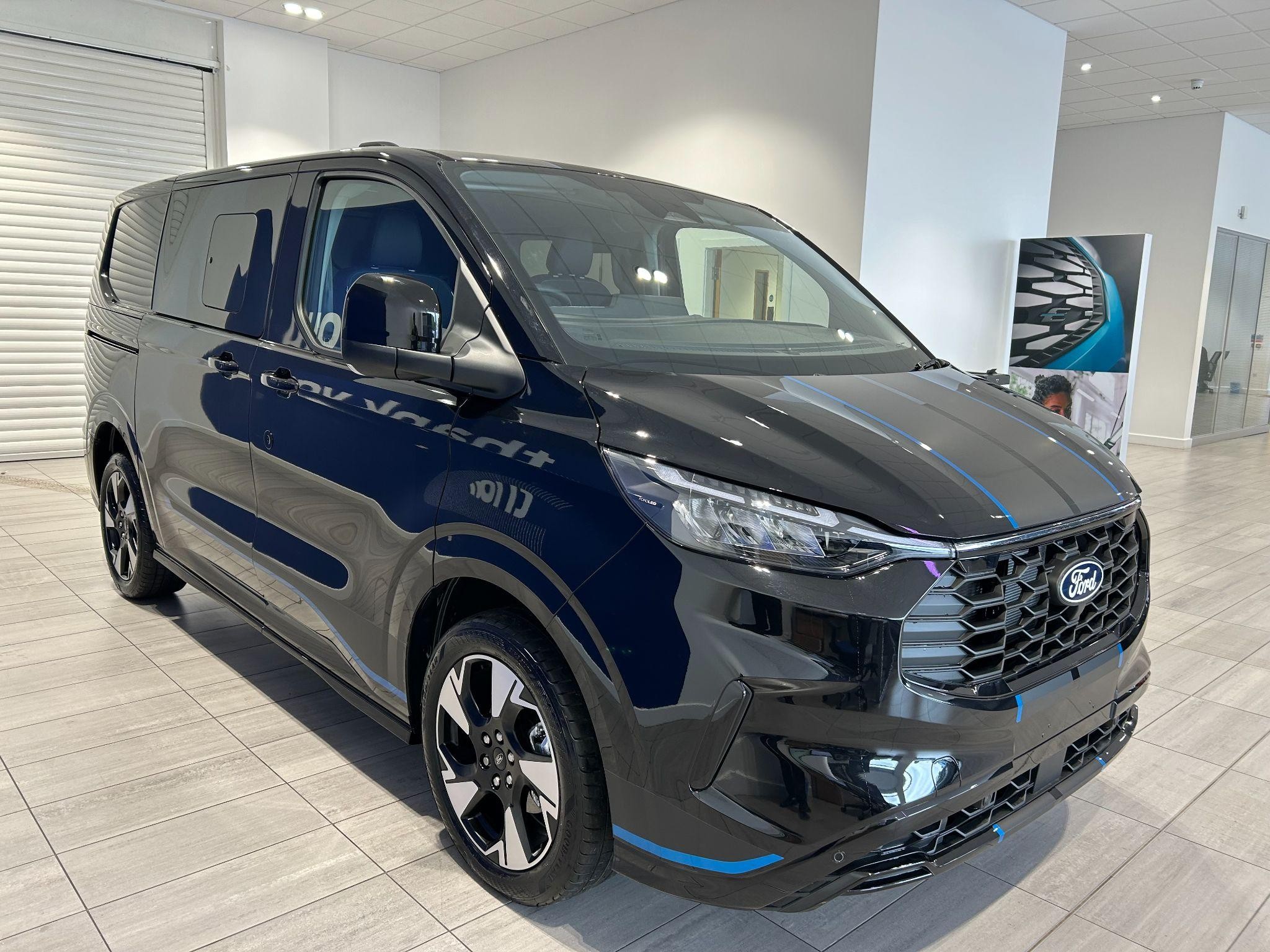 Ford Transit Custom Image 8
