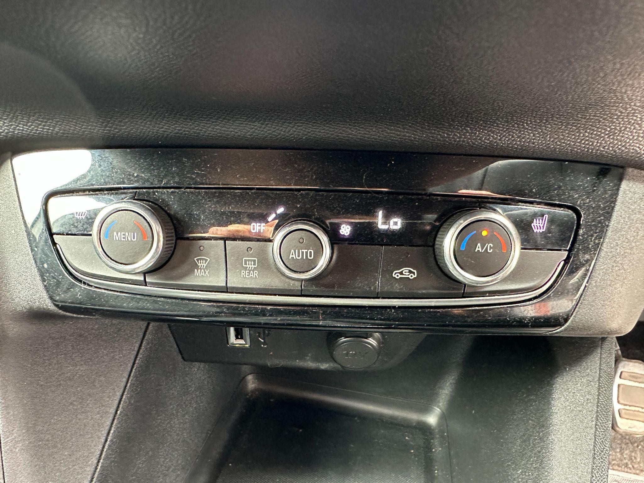 Vauxhall Corsa Image 12