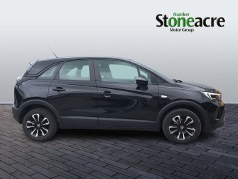 Vauxhall Crossland 1.2 Turbo Design SUV 5dr Petrol Manual Euro 6 (s/s) (110 ps) YX72XOE Image 2