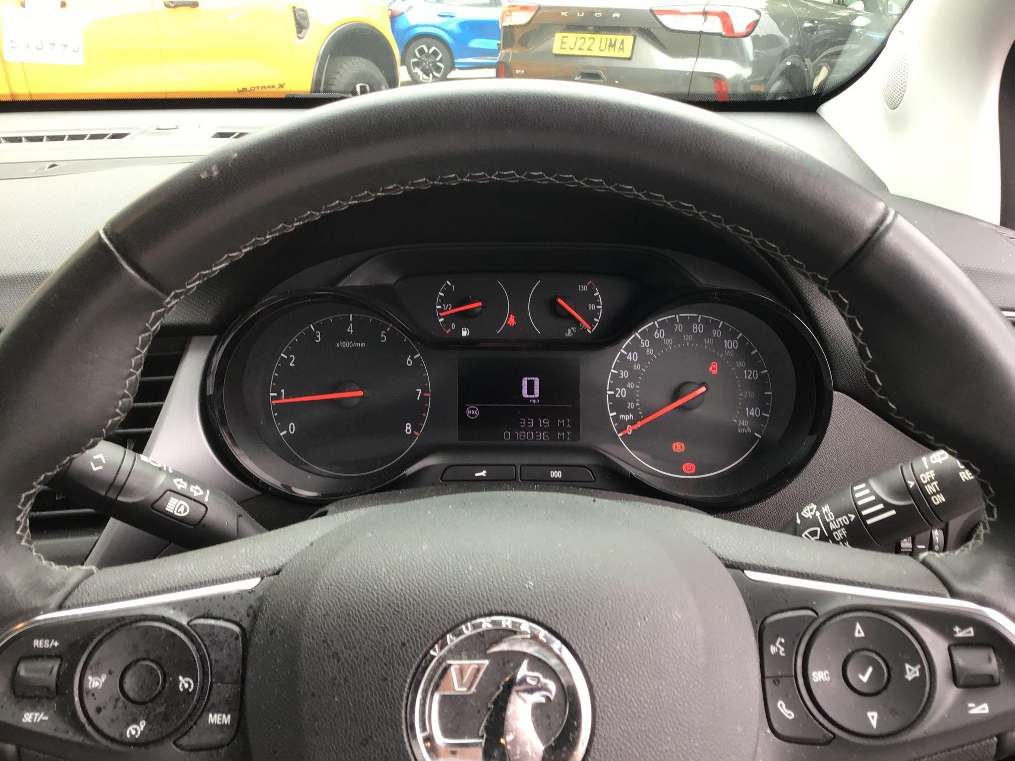 Vauxhall Crossland Image 12