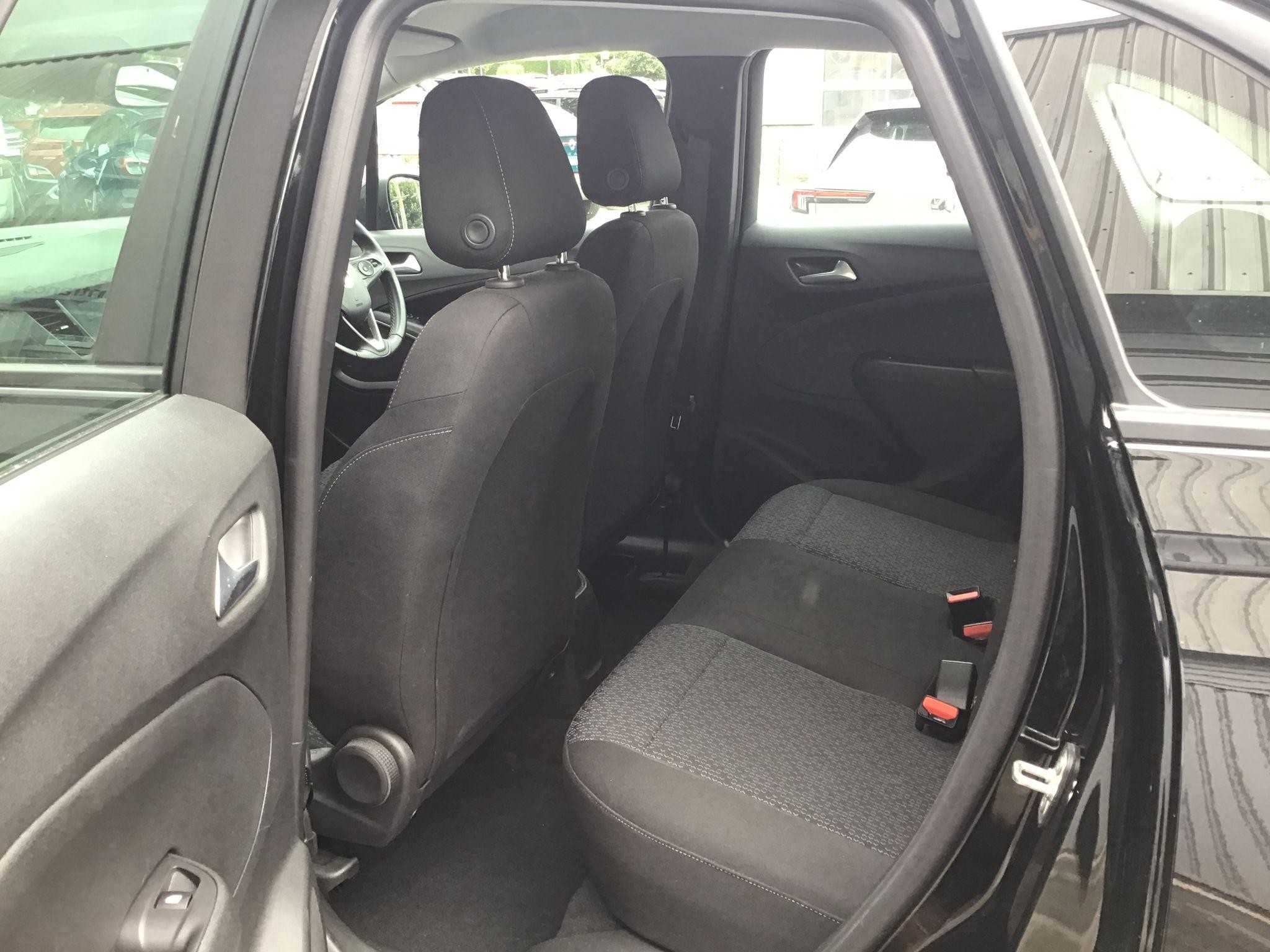Vauxhall Crossland Image 15