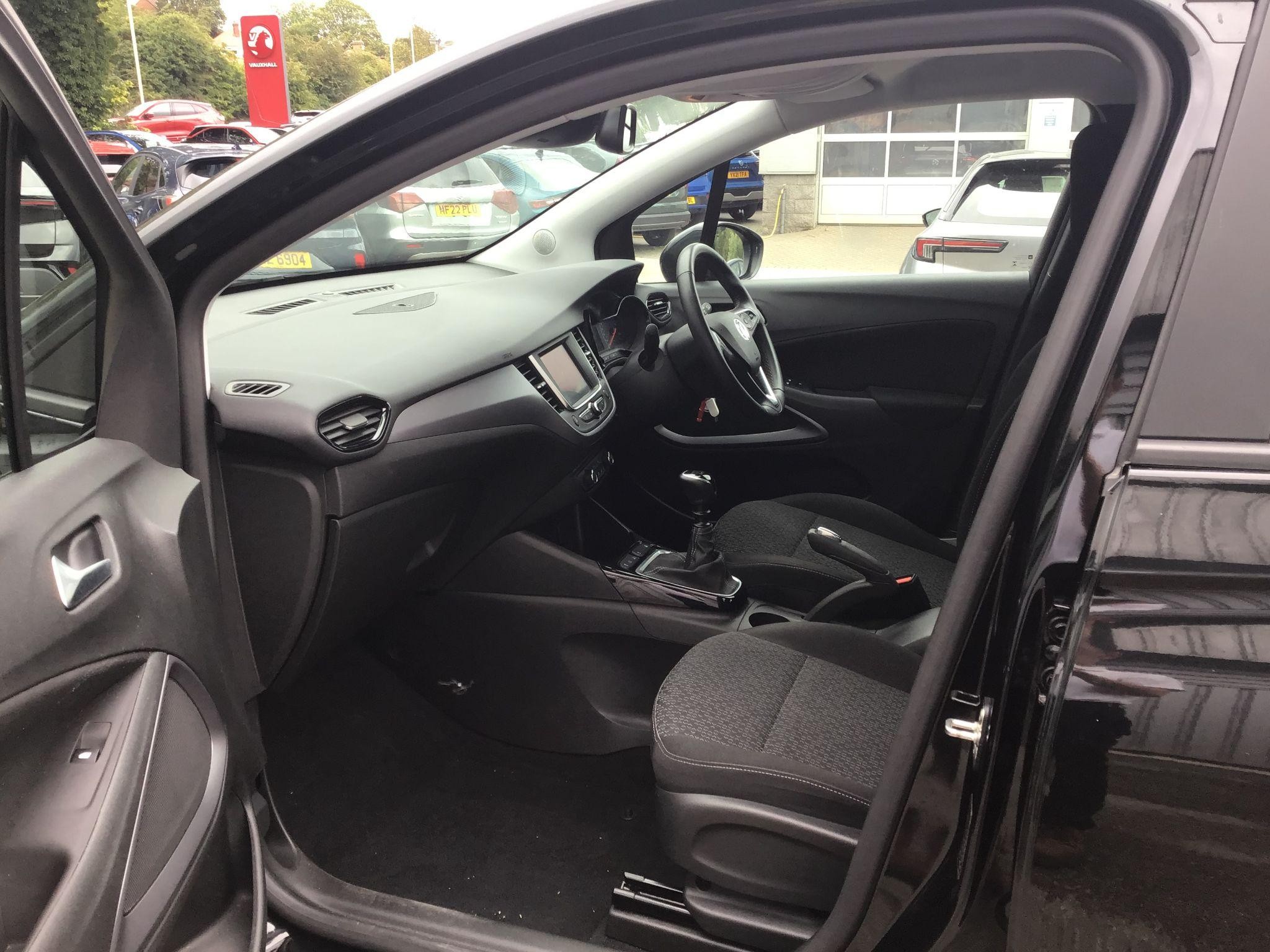 Vauxhall Crossland Image 16