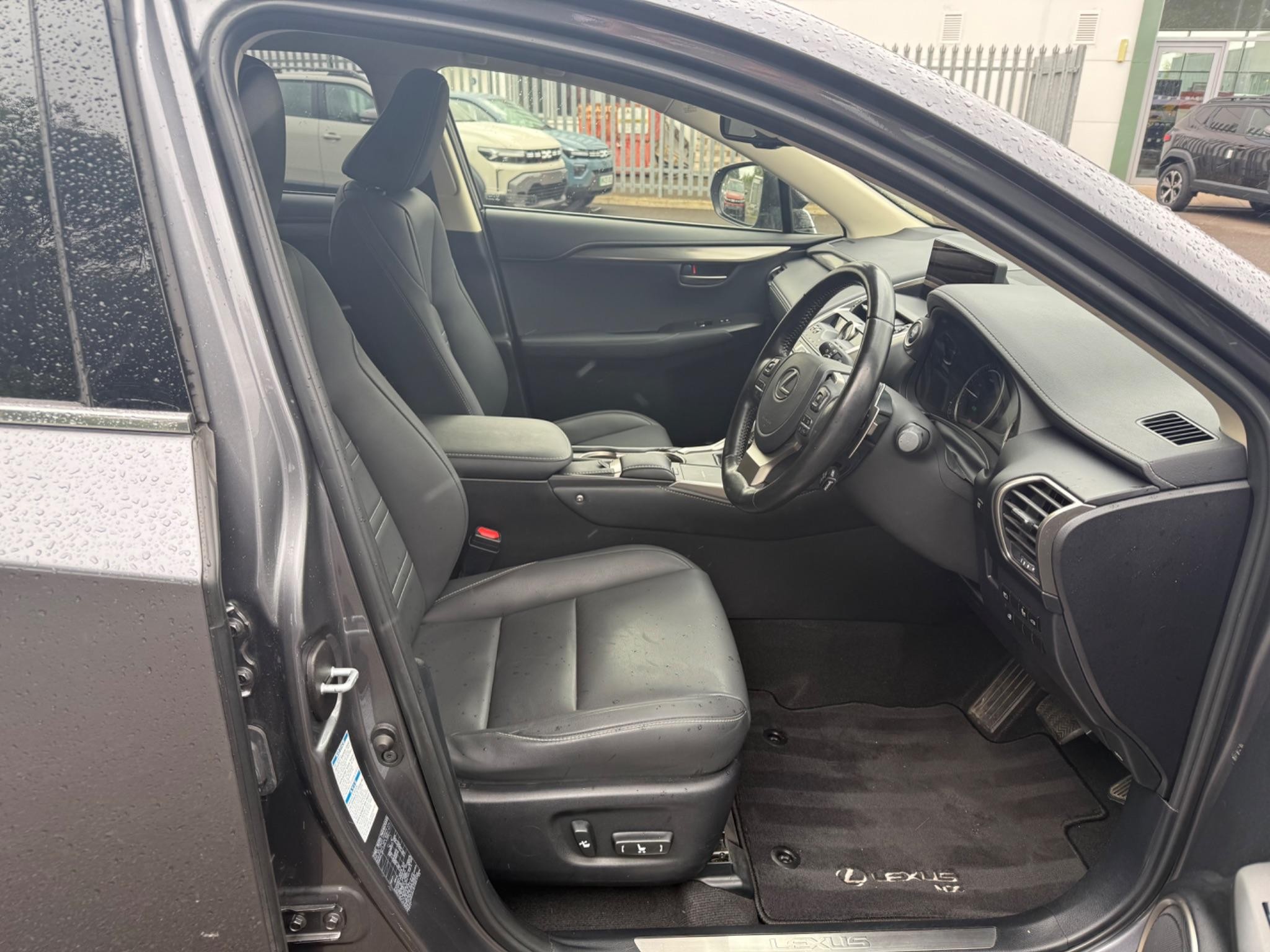 Lexus NX Self-Charging Hybrid Image 14