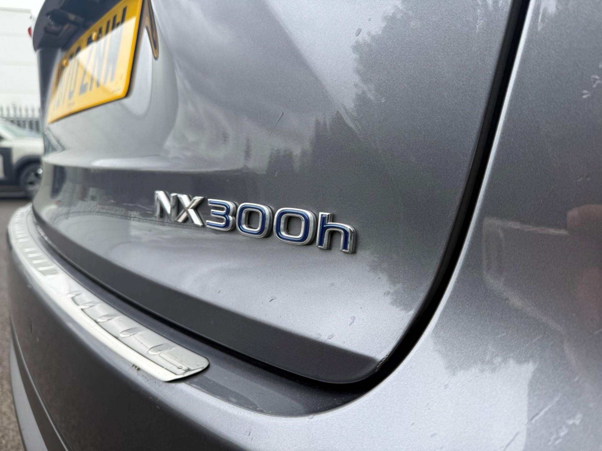 Lexus NX Self-Charging Hybrid Image 15
