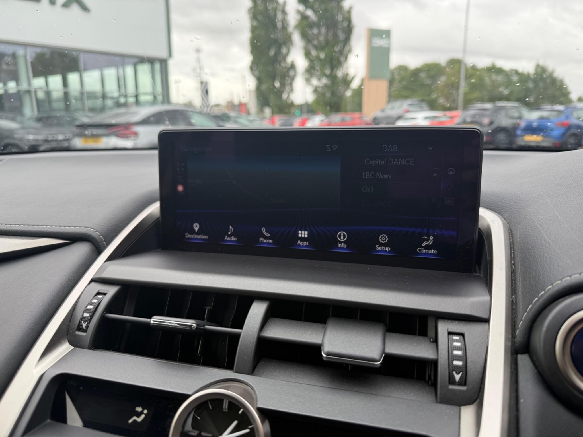 Lexus NX Self-Charging Hybrid Image 27