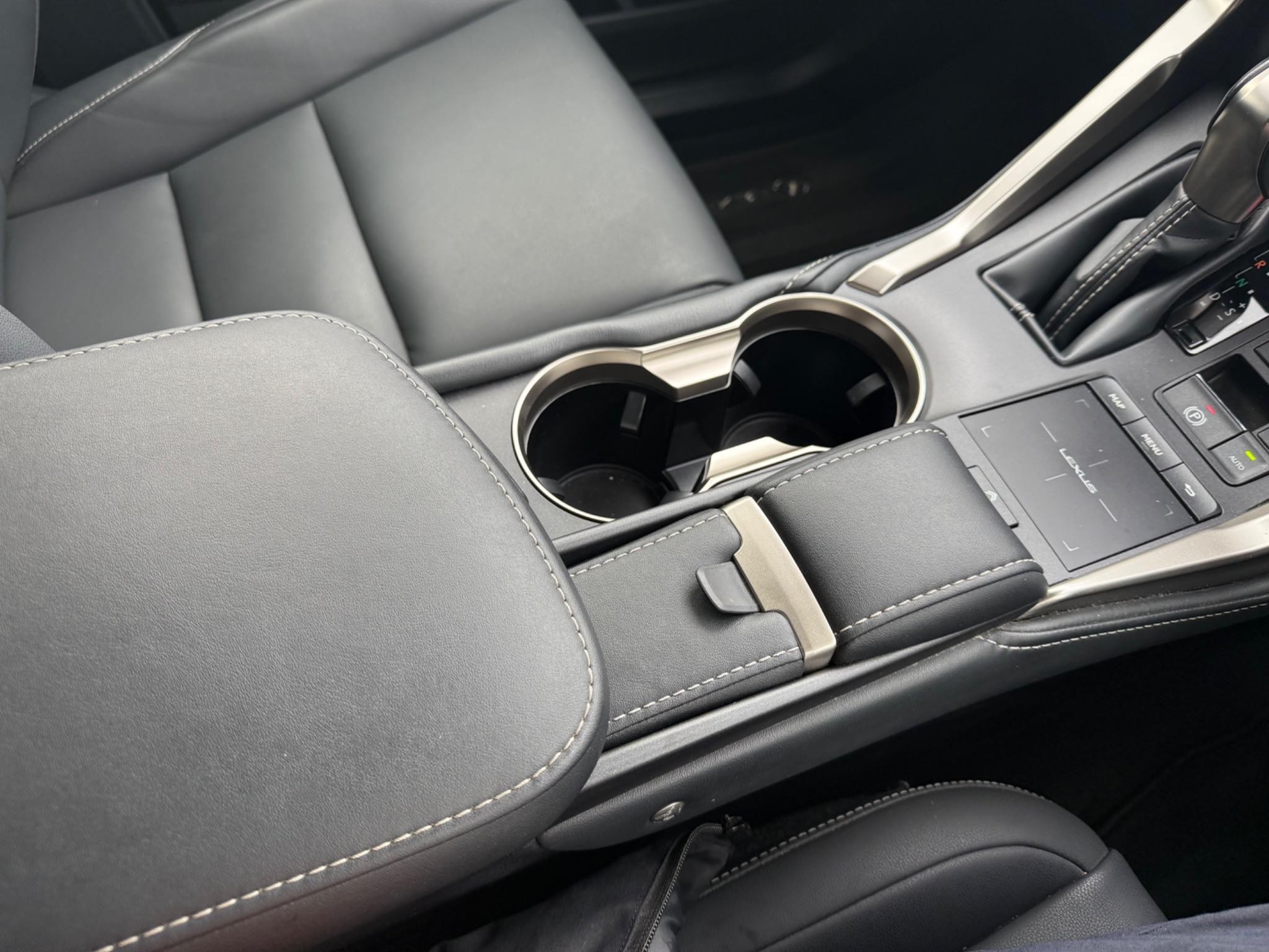 Lexus NX Self-Charging Hybrid Image 33