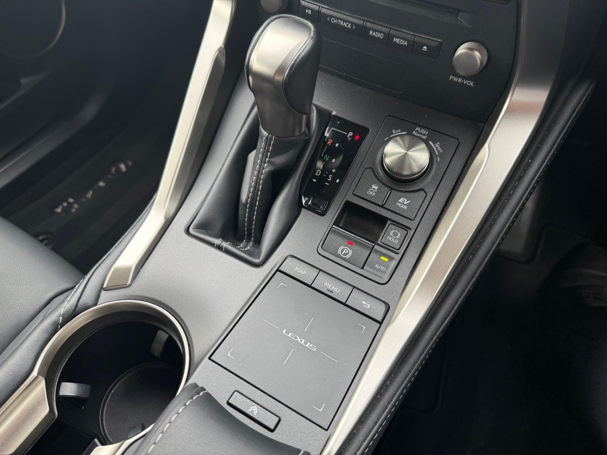 Lexus NX Self-Charging Hybrid Image 34