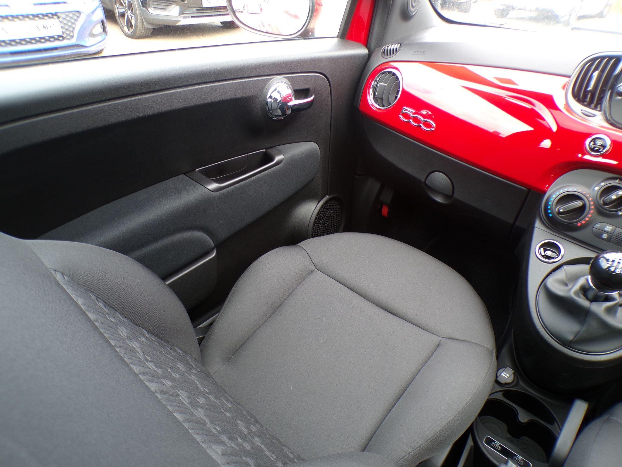 Fiat 500 Hybrid Image 13