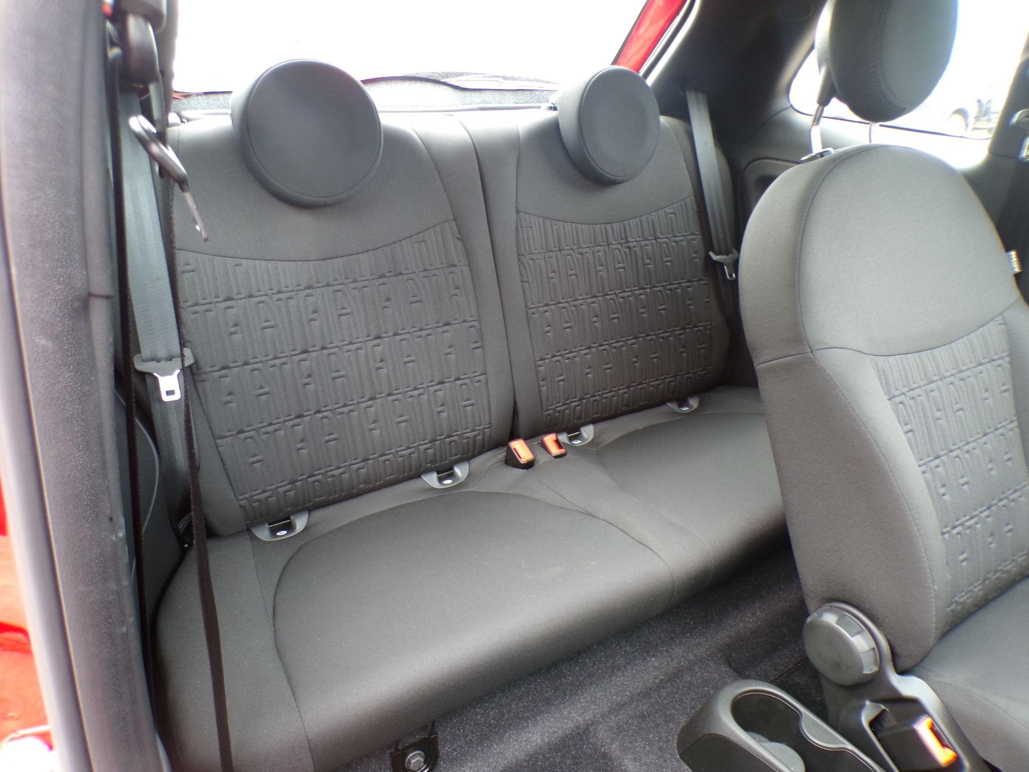Fiat 500 Hybrid Image 15