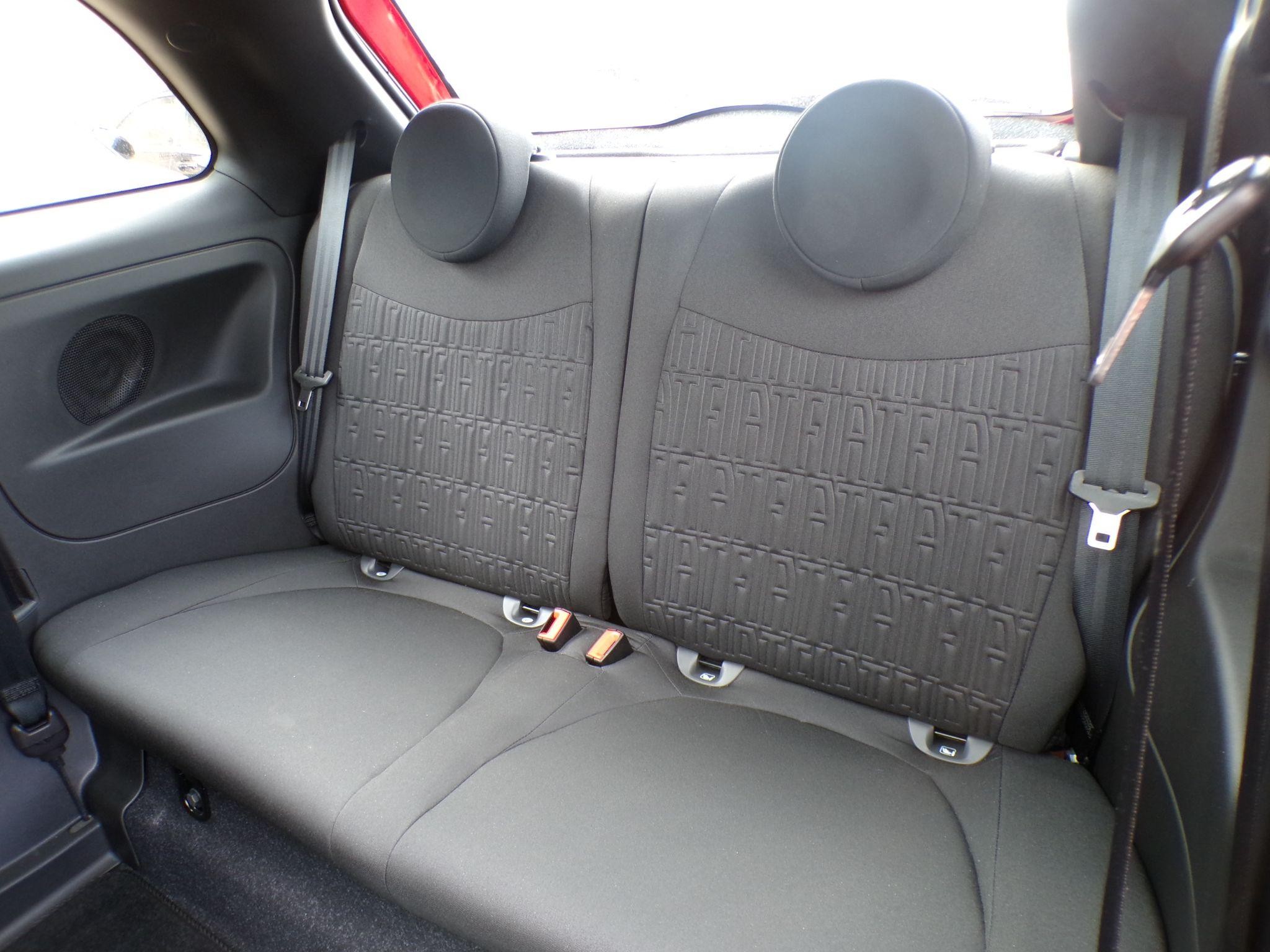 Fiat 500 Hybrid Image 16