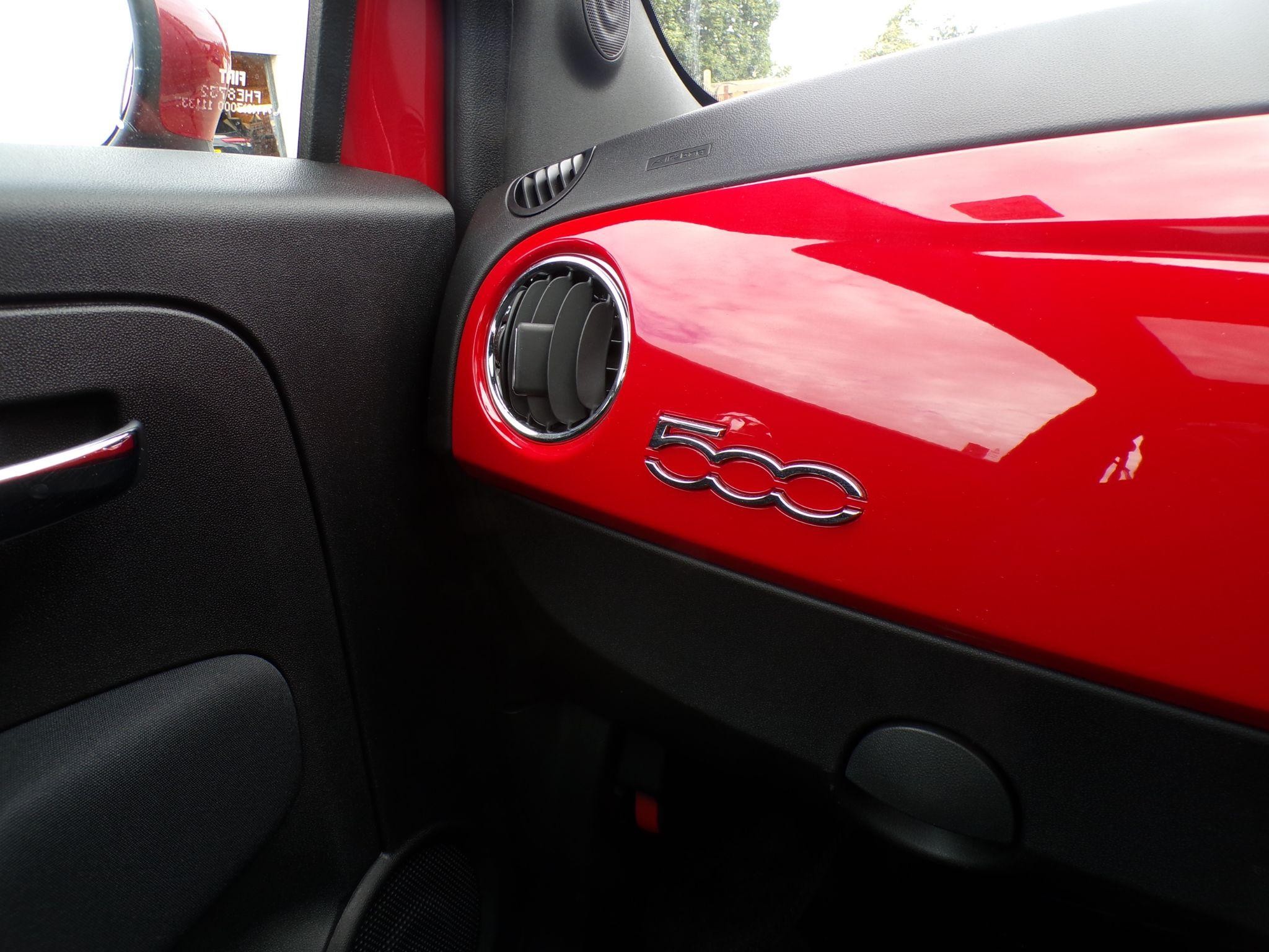 Fiat 500 Hybrid Image 19