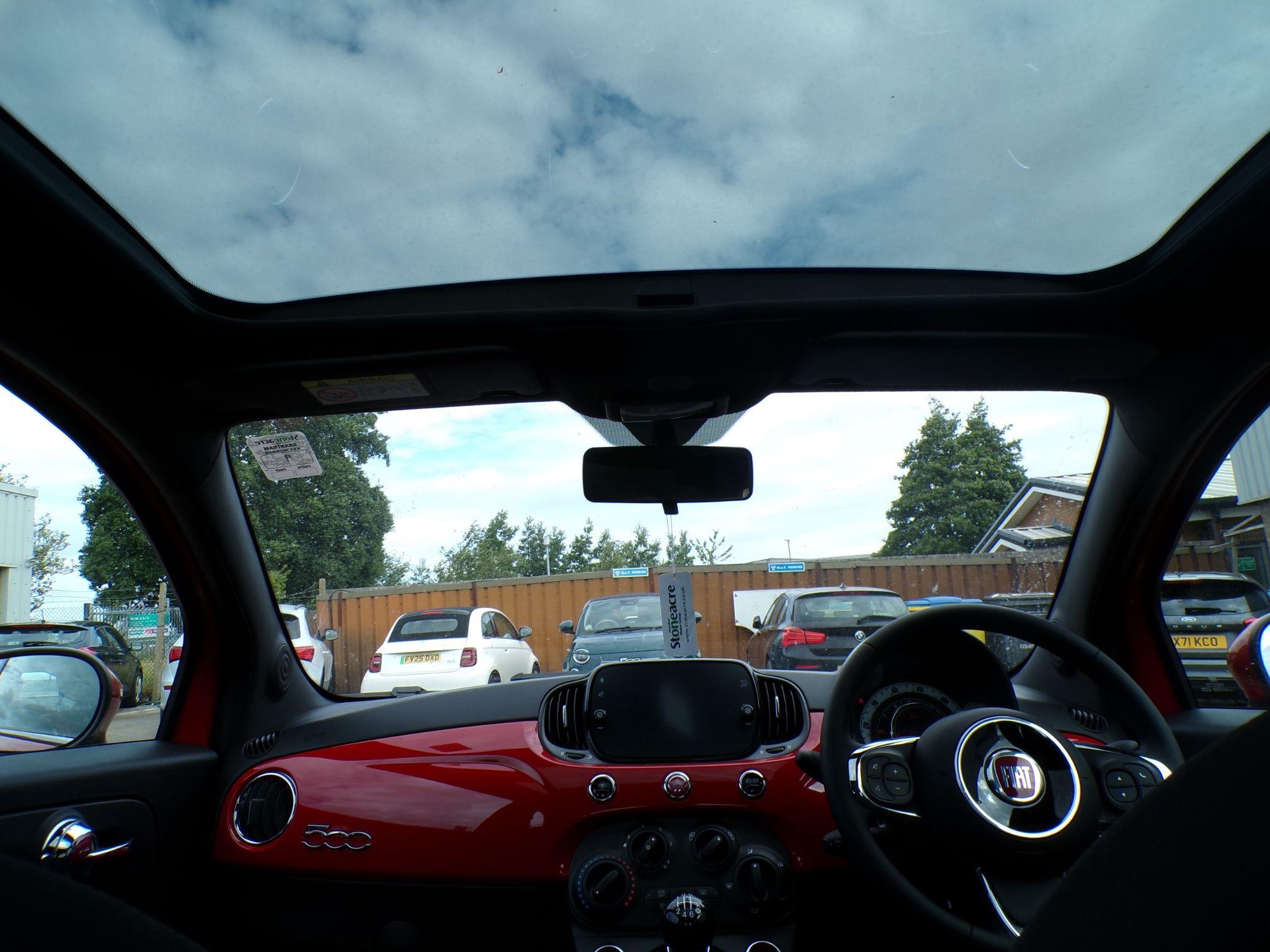 Fiat 500 Hybrid Image 20