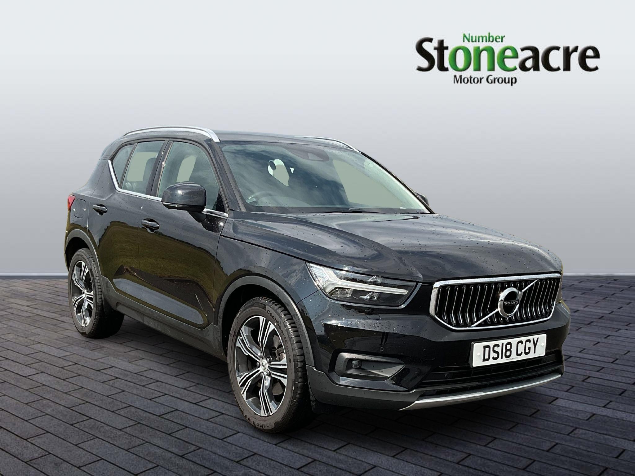 Volvo XC40 Image 1