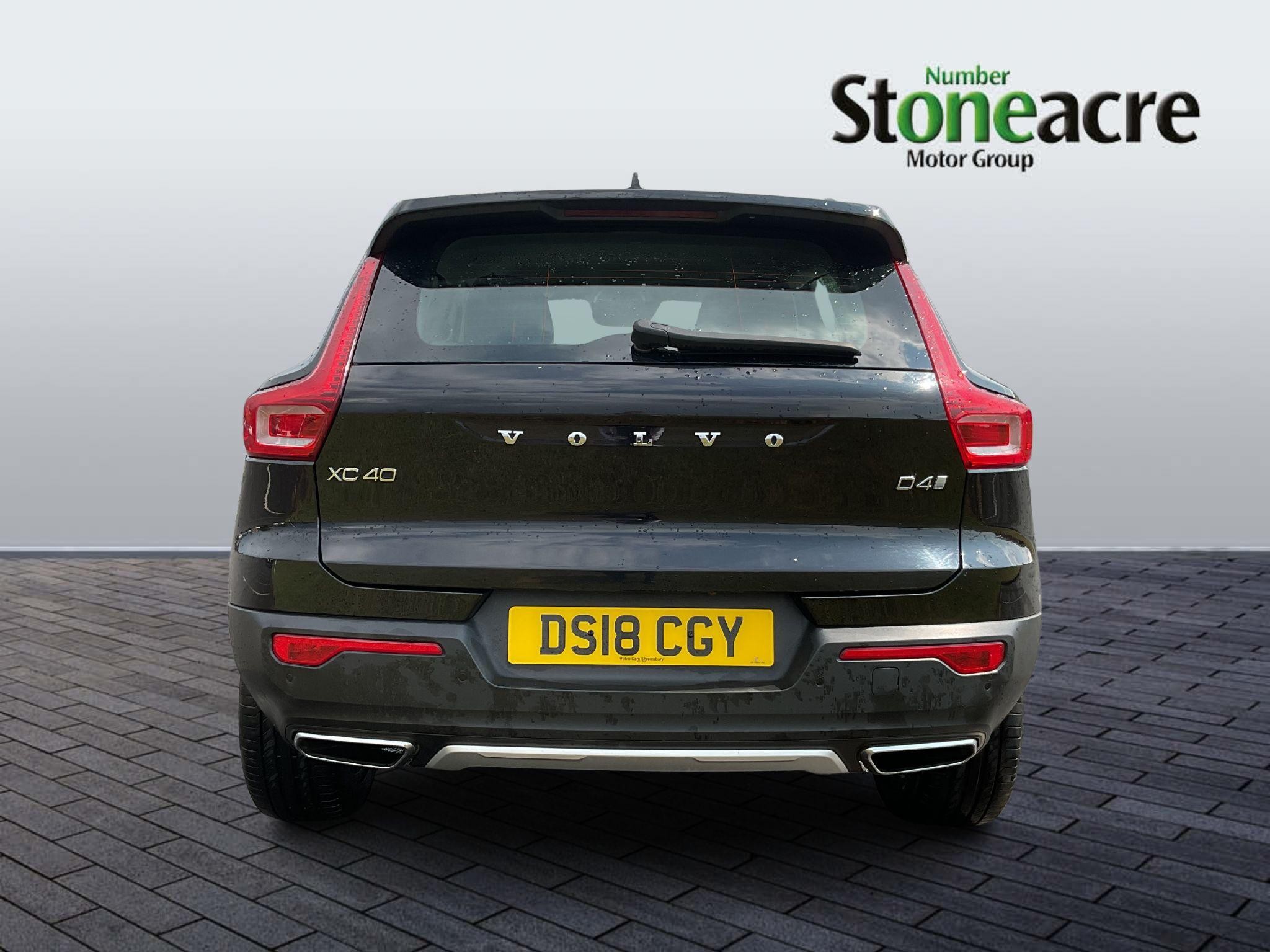 Volvo XC40 Image 8