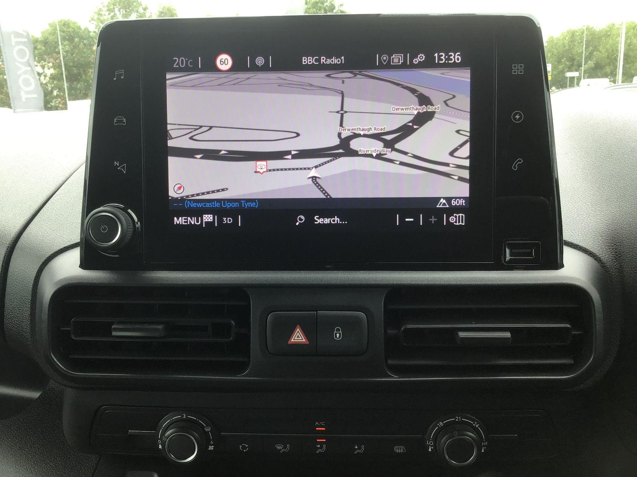 Toyota Proace City Image 17