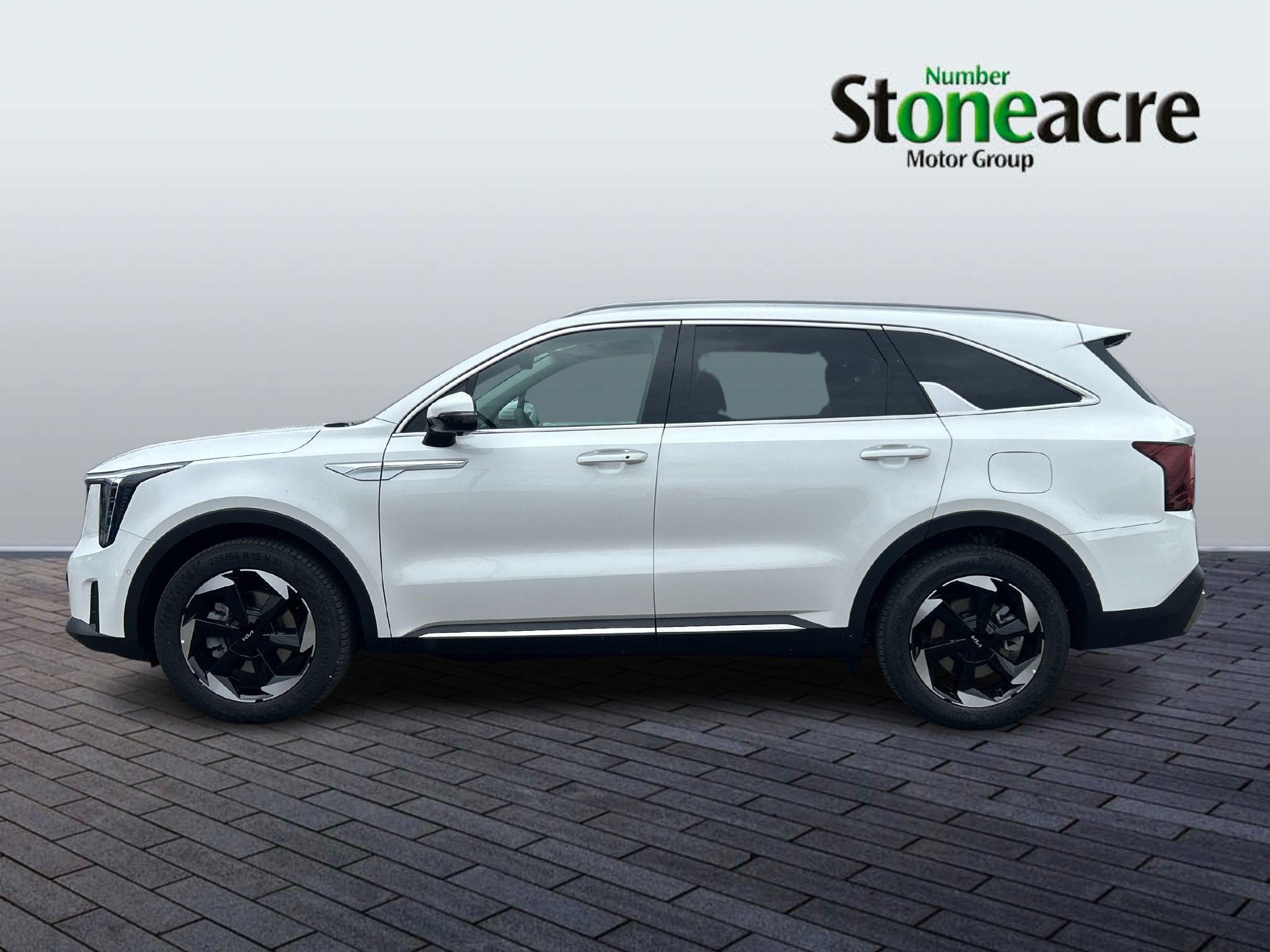 Kia Sorento Image 8