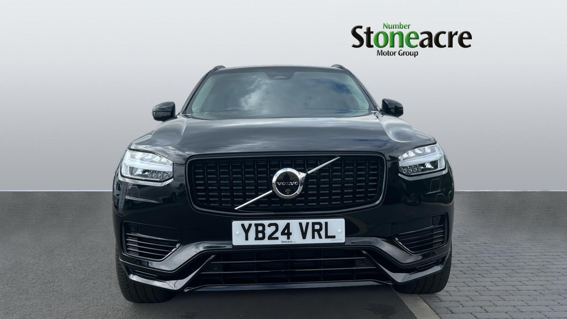 Volvo XC90 Image 8