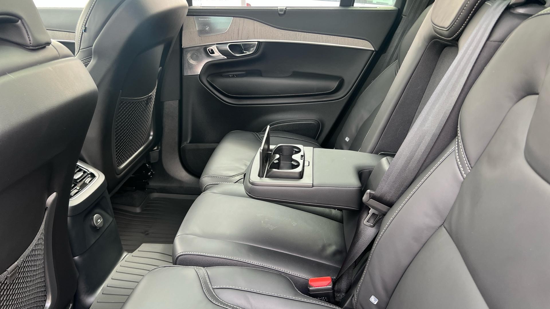Volvo XC90 Image 34