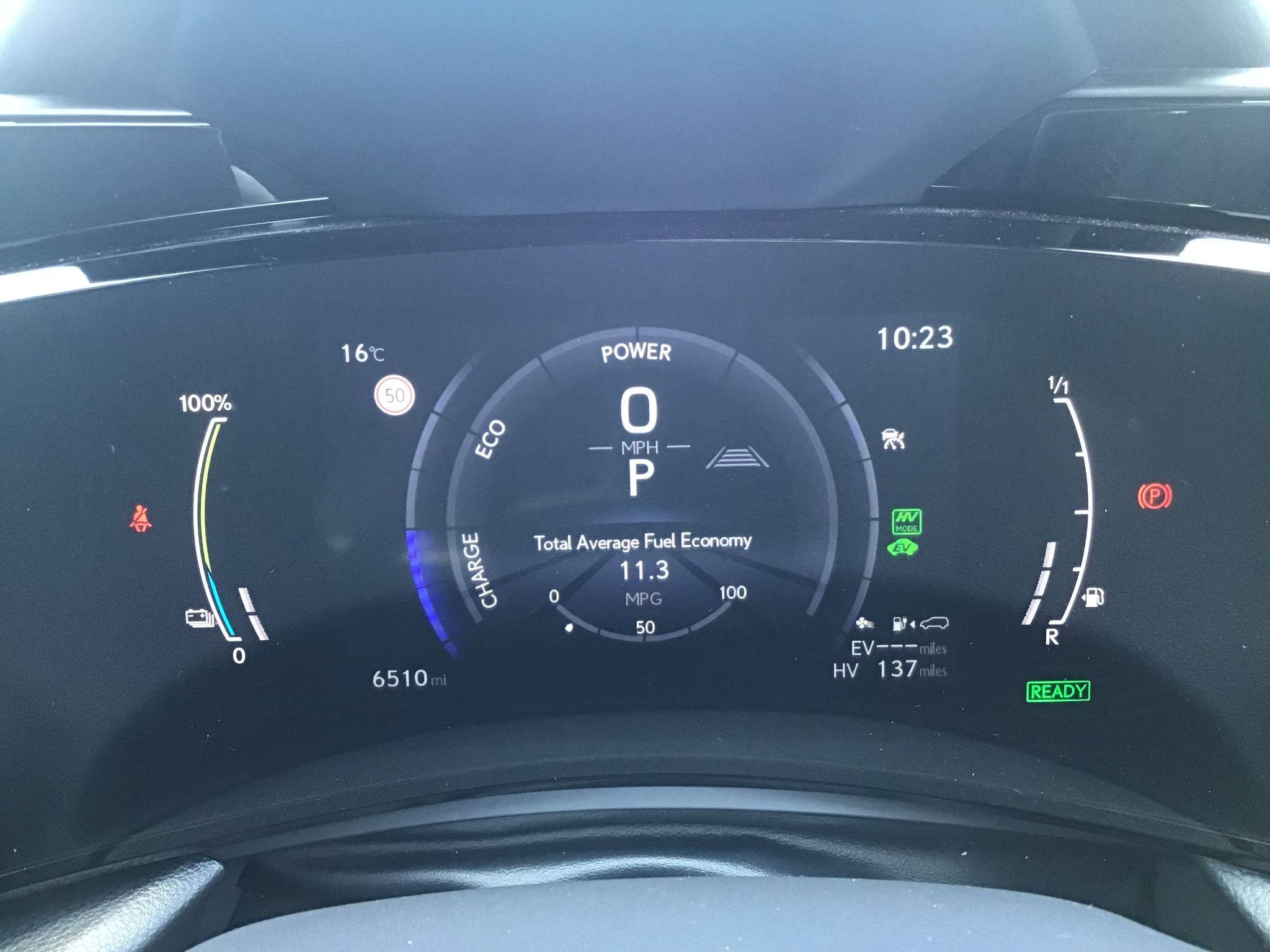 Lexus NX Image 20